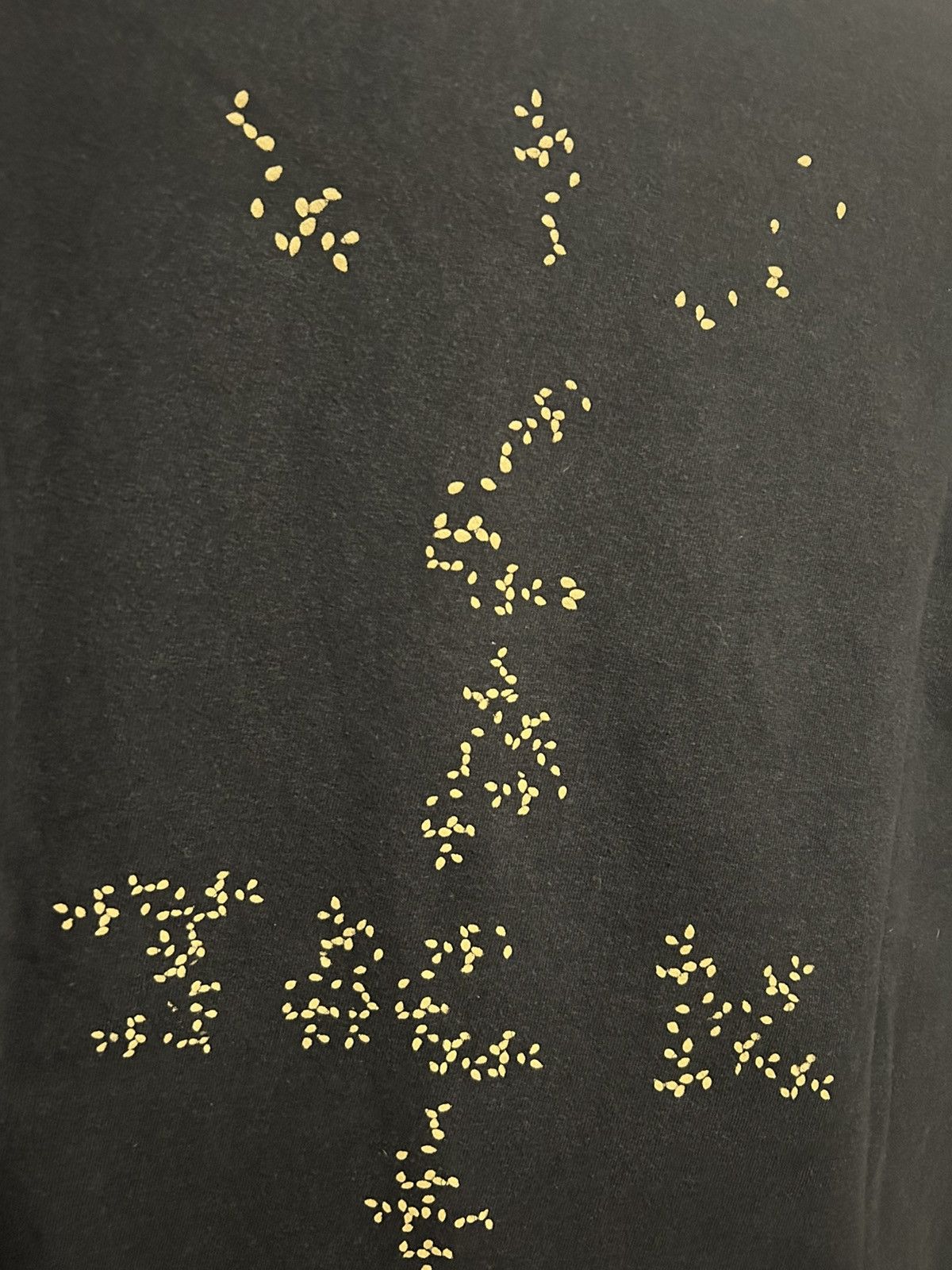Travis Scott Travis scott x McDonald’s Sesame II tee Size US M / EU 48-50 / 2 - 6 Thumbnail