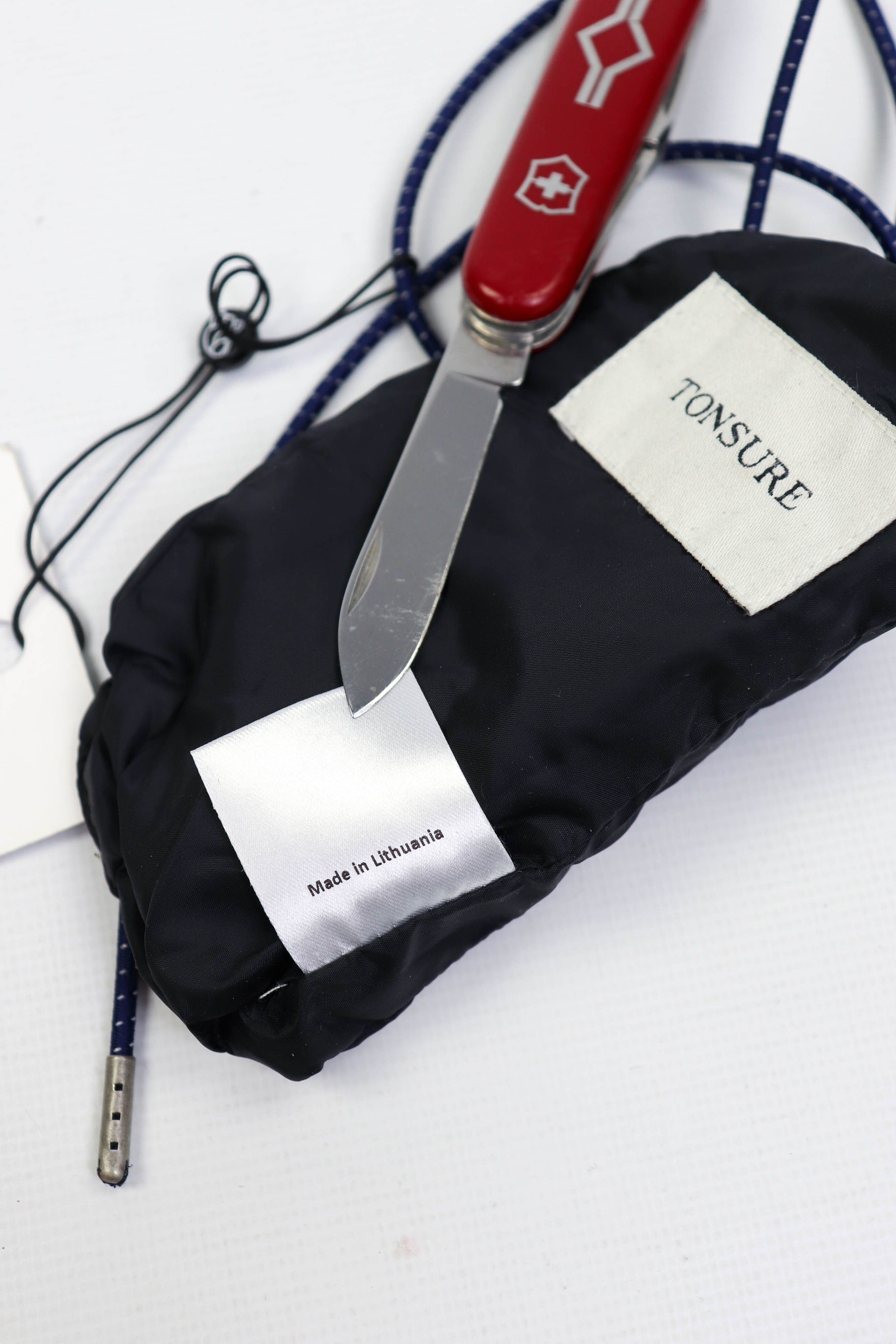 Tonsure Tonsure S/S 2019 Dark Navy Elastic Cord Detail Pouch Size ONE SIZE - 8 Thumbnail