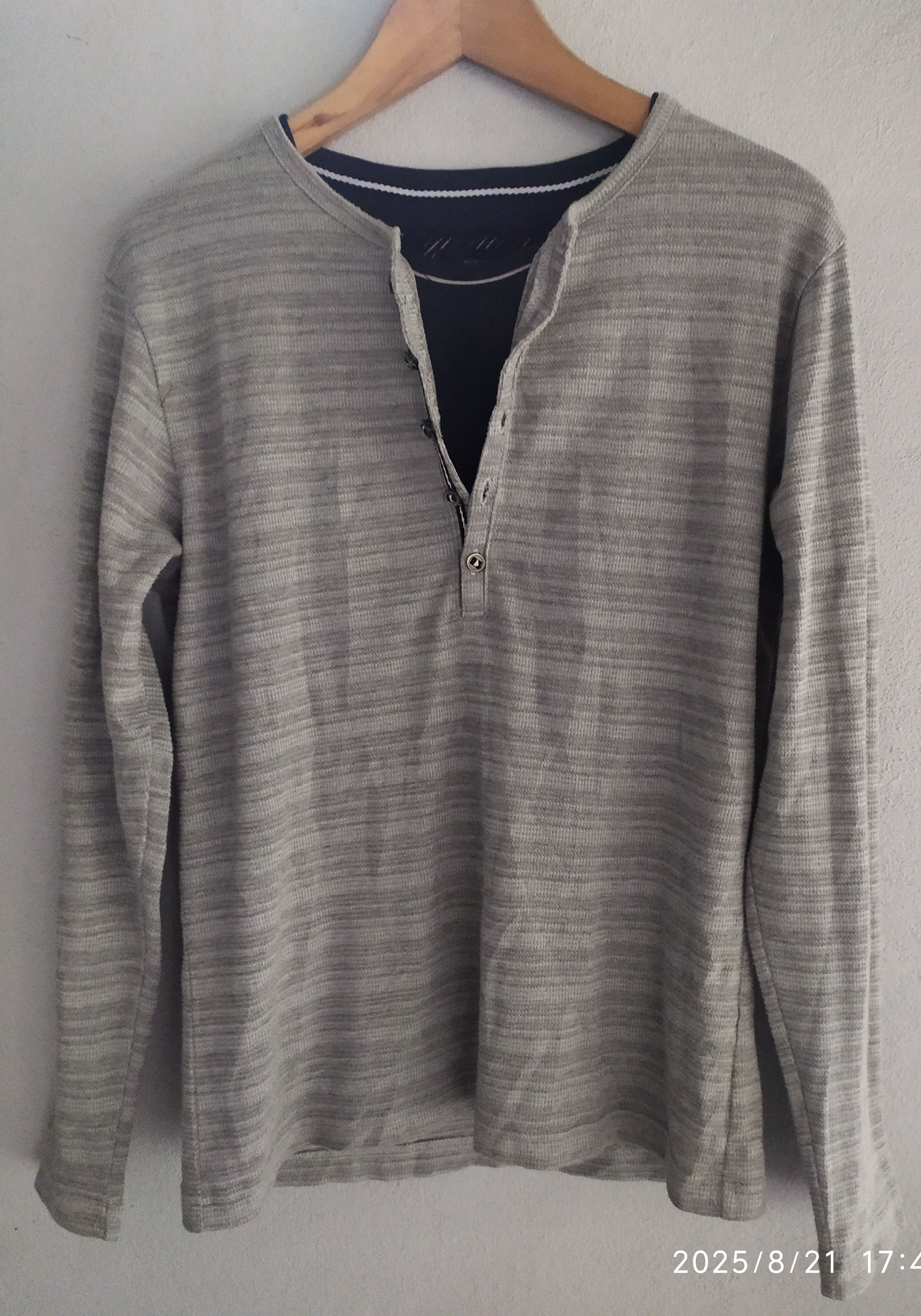 If Six Was Nine 2000s nota bene long sleeve L.G.B style Size US M / EU 48-50 / 2 - 1 Thumbnail
