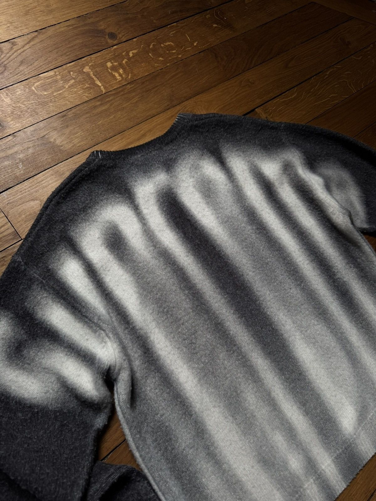 Supreme supreme blurred logo sweater black FW23 Size US S / EU 44-46 / 1 - 6 Thumbnail