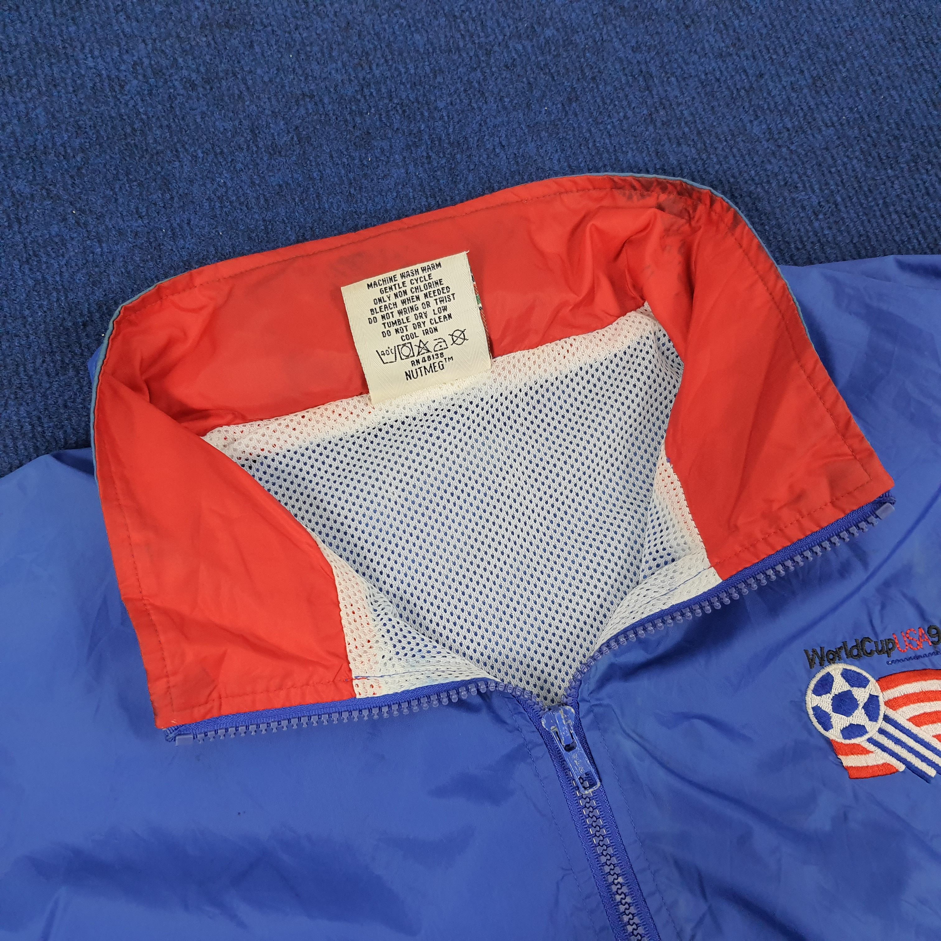 Vintage Vintage NUTMEG FIFA World Cup USA '94 Jacket Size US XL / EU 56 / 4 - 4 Thumbnail