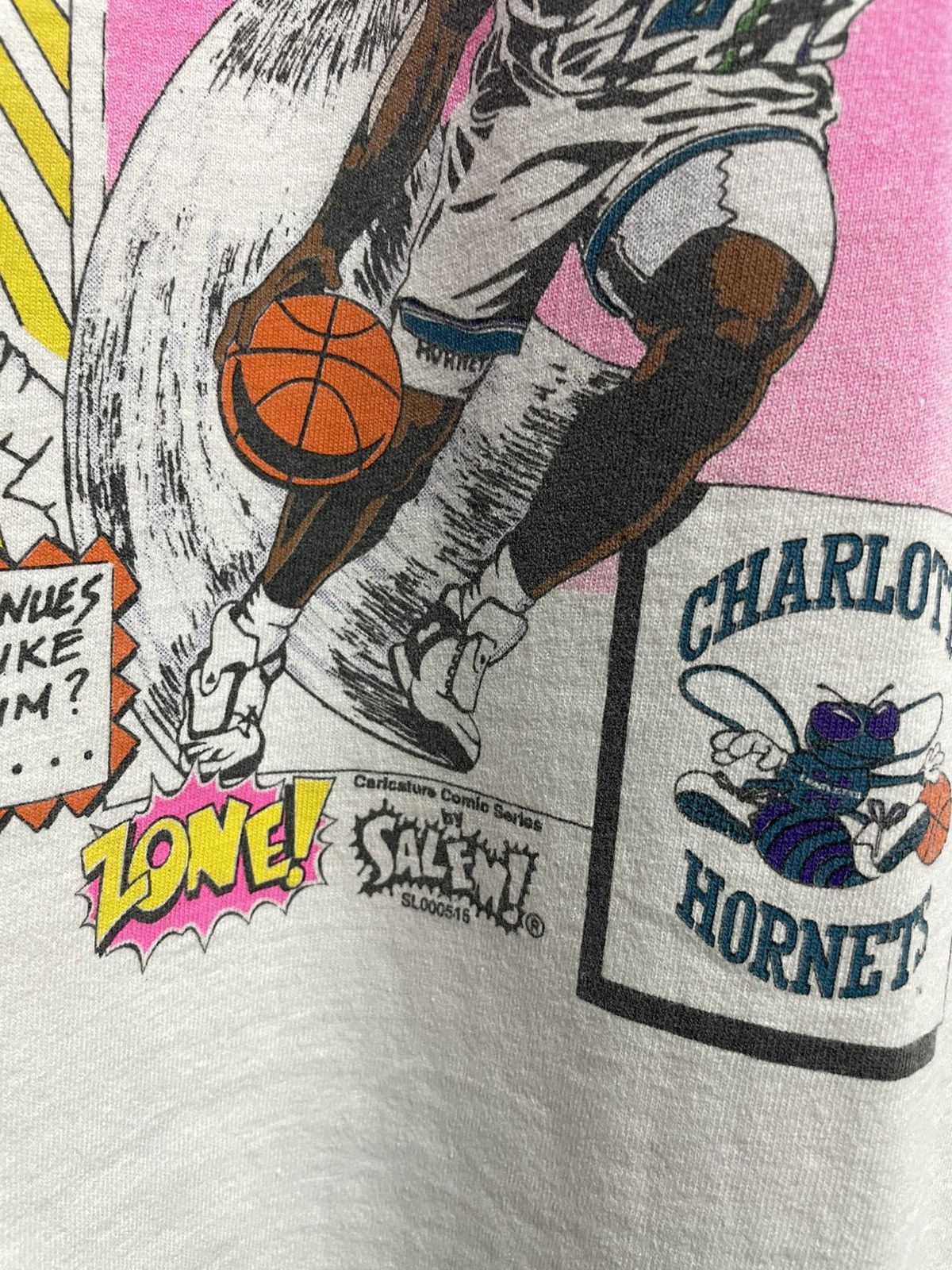 Other Rare Vintage 90s Larry Johnson Comic T-Shirt. Size US XL / EU 56 / 4 - 5 Thumbnail