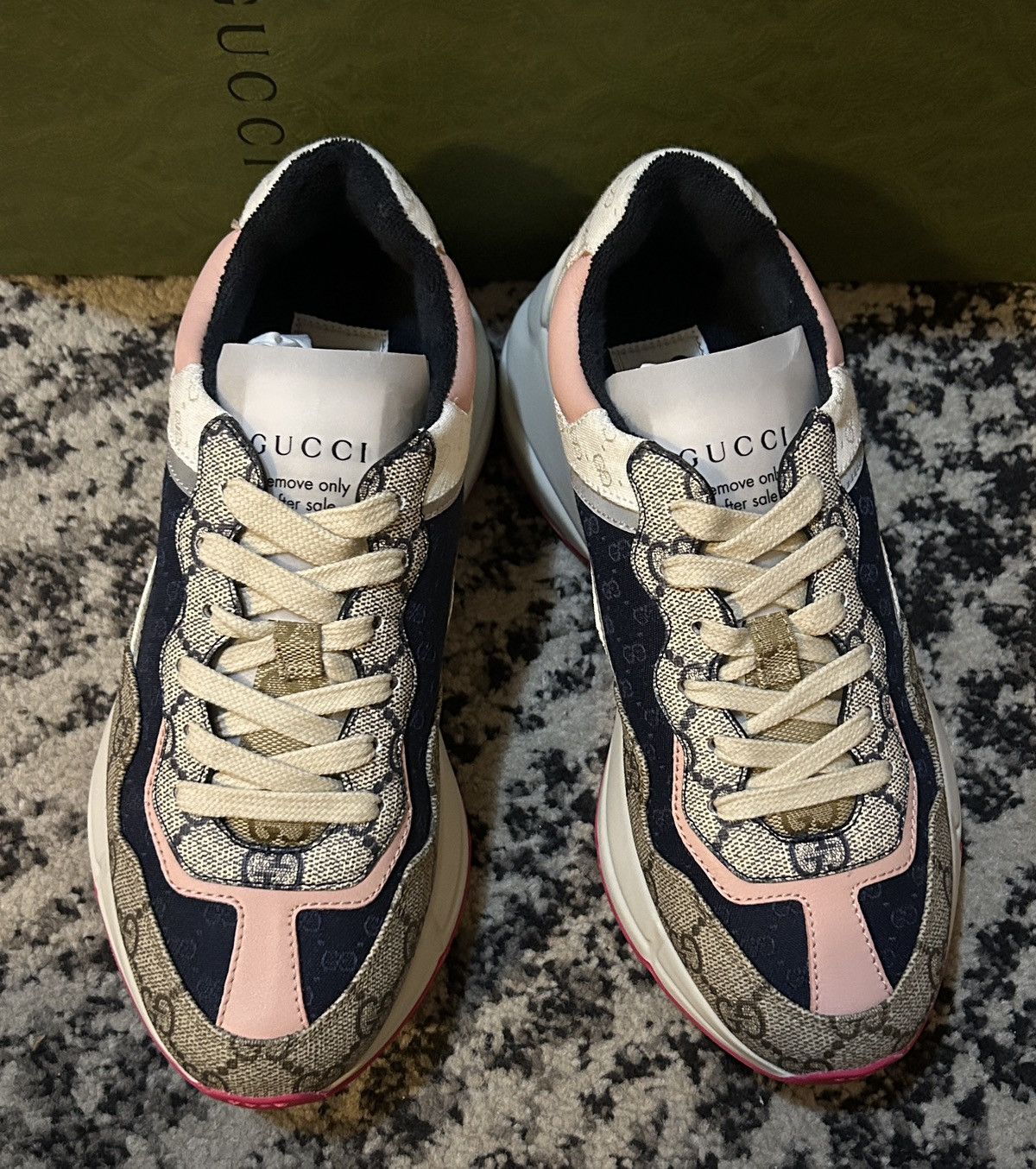 Gucci Gucci GG Supreme Rhyton Sneaker Size US 6 / IT 36 - 2 Thumbnail