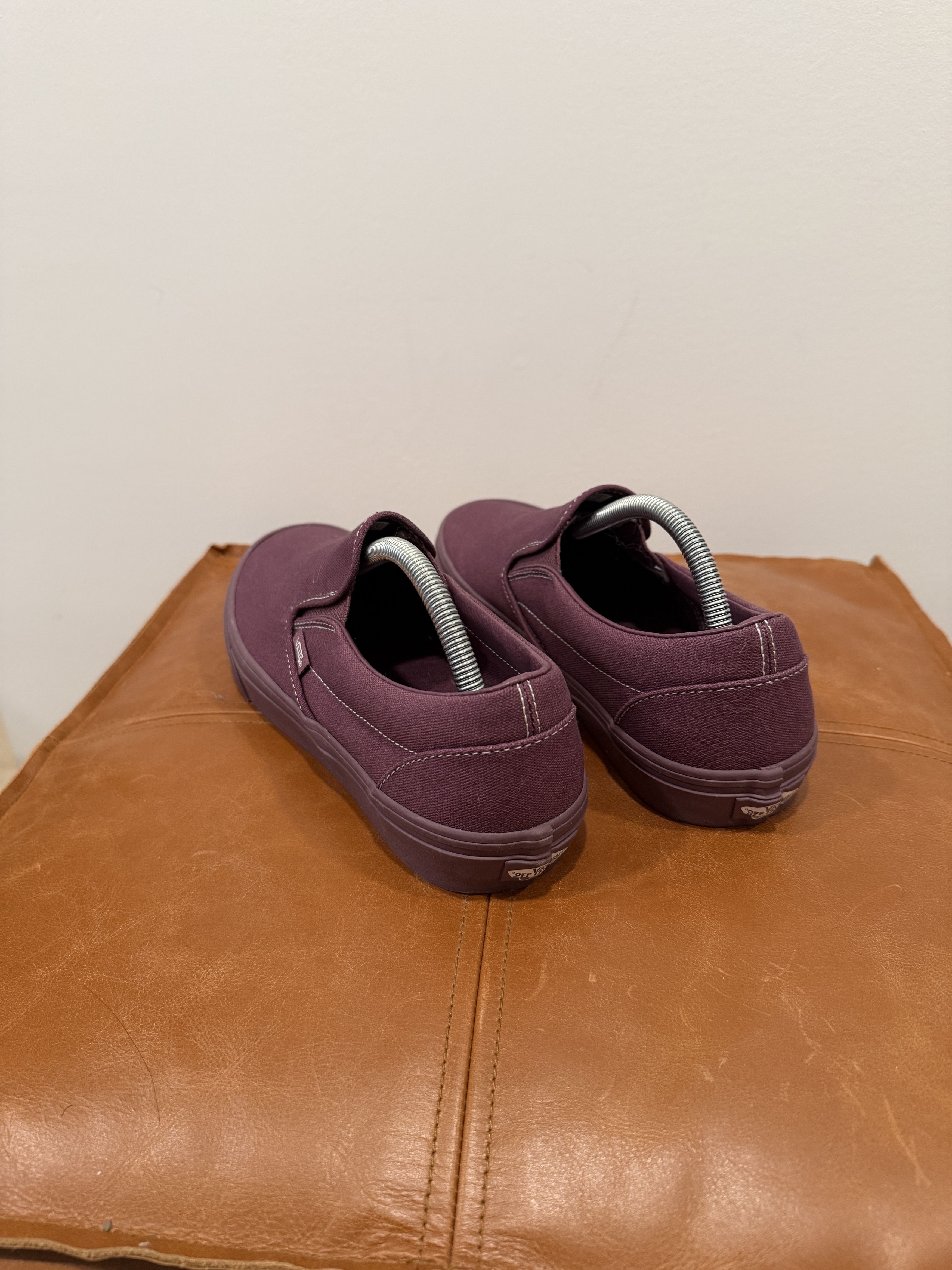 Vans NWT Vans Classic Slip-On (Plum Wine Mono) Size US 9.5 / EU 42-43 - 2 Thumbnail