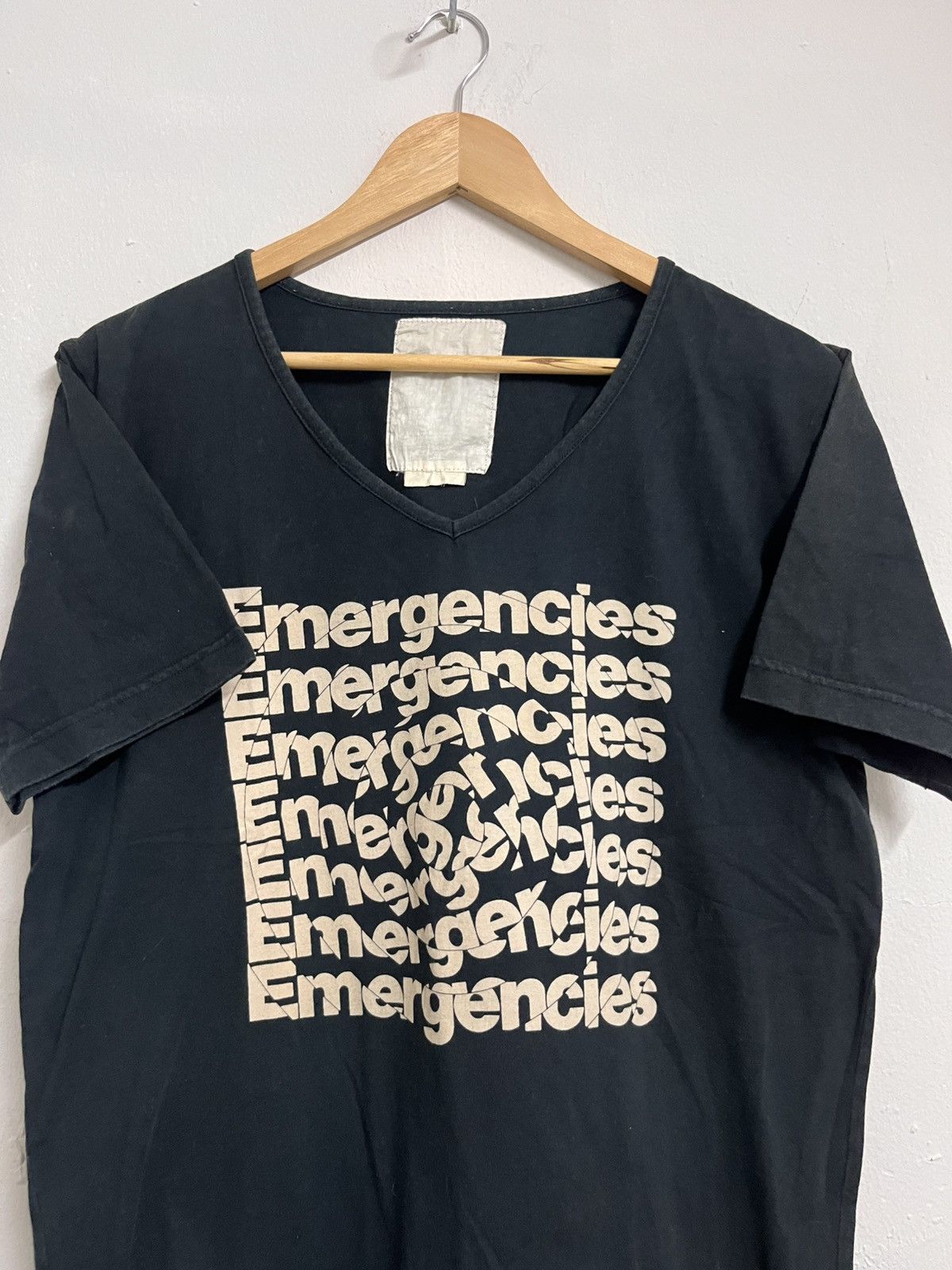 Mastermind Japan vintage y2k mastermind japan emergencies punk tee Size US M / EU 48-50 / 2 - 2 Thumbnail