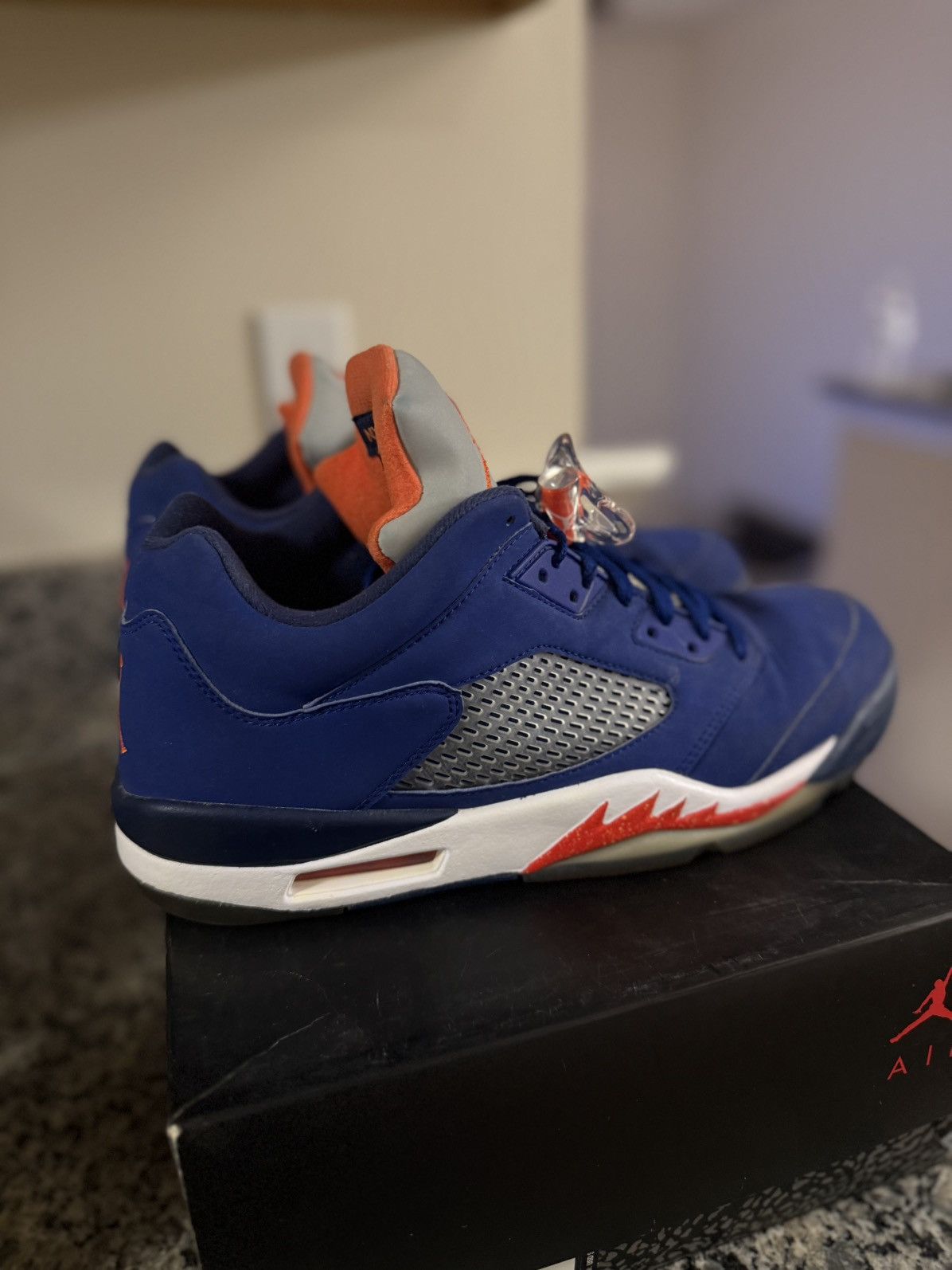 Jordan Brand × Nike Size 12 - Jordan 5 Retro Low Knicks 2016 819171-417 Size US 12 / EU 45 - 2 Thumbnail