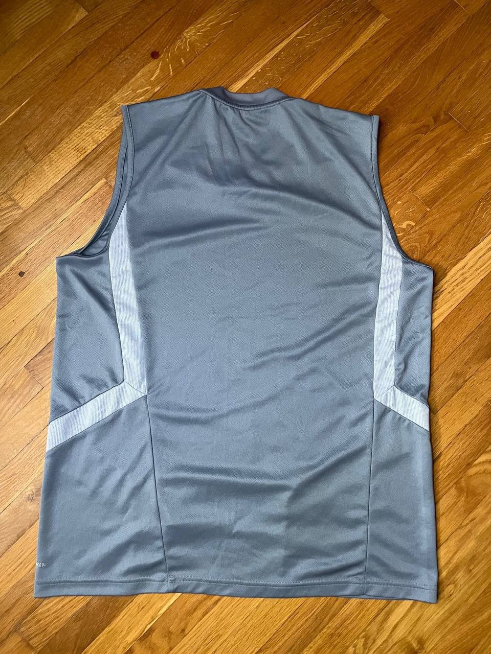 Adidas Adidas Wolverhampton Wanderers FC soccer tank top Size US L / EU 52-54 / 3 - 2 Thumbnail