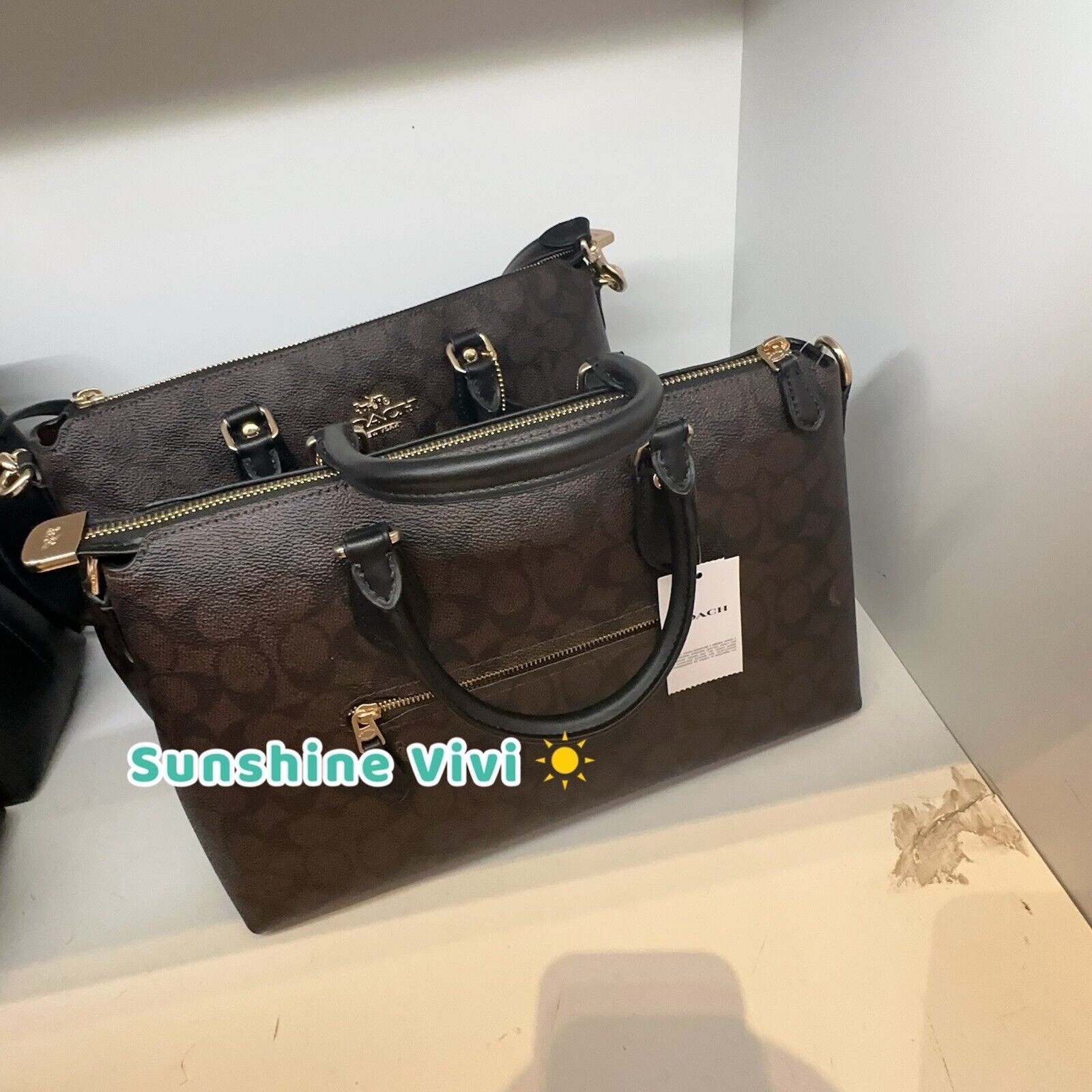 Coach NWT COACH CW422 Georgia Satchel Bag Signature Walnut/Black Size ONE SIZE - 3 Thumbnail