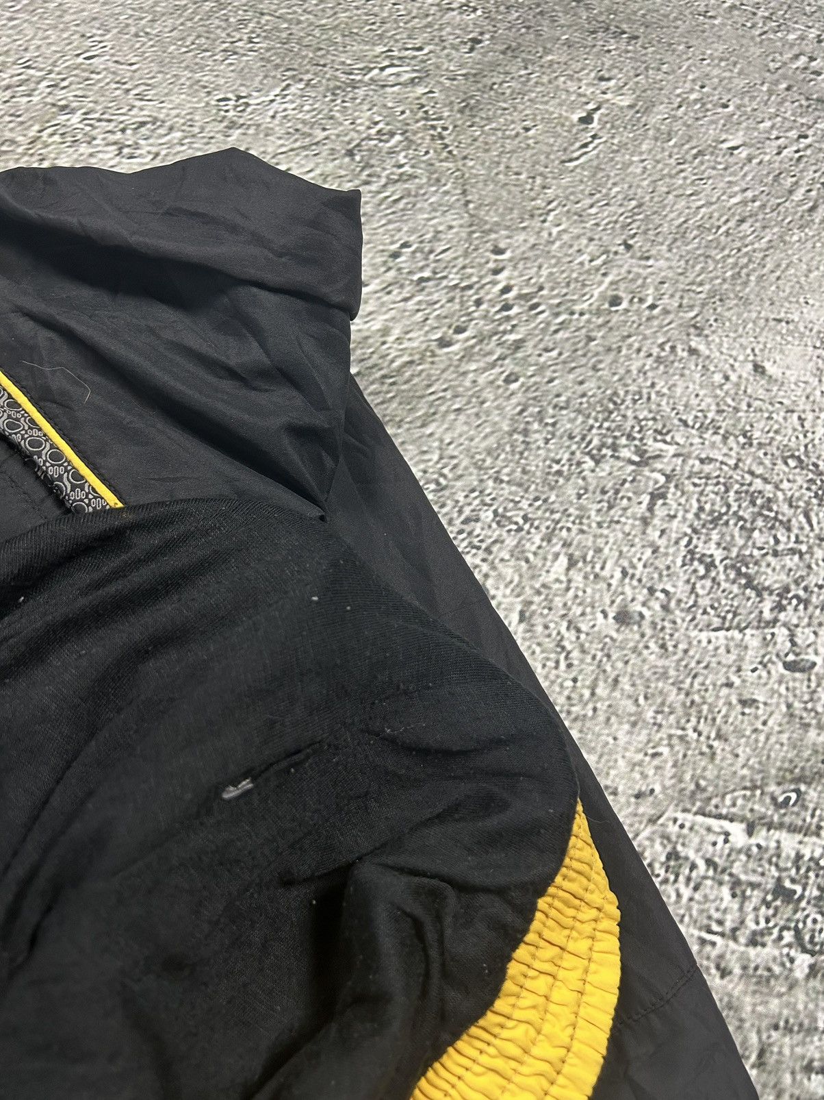 Nike × Vintage Nike TN track jacket nylon vintage drill Y2K black yellow Size US M / EU 48-50 / 2 - 8 Thumbnail