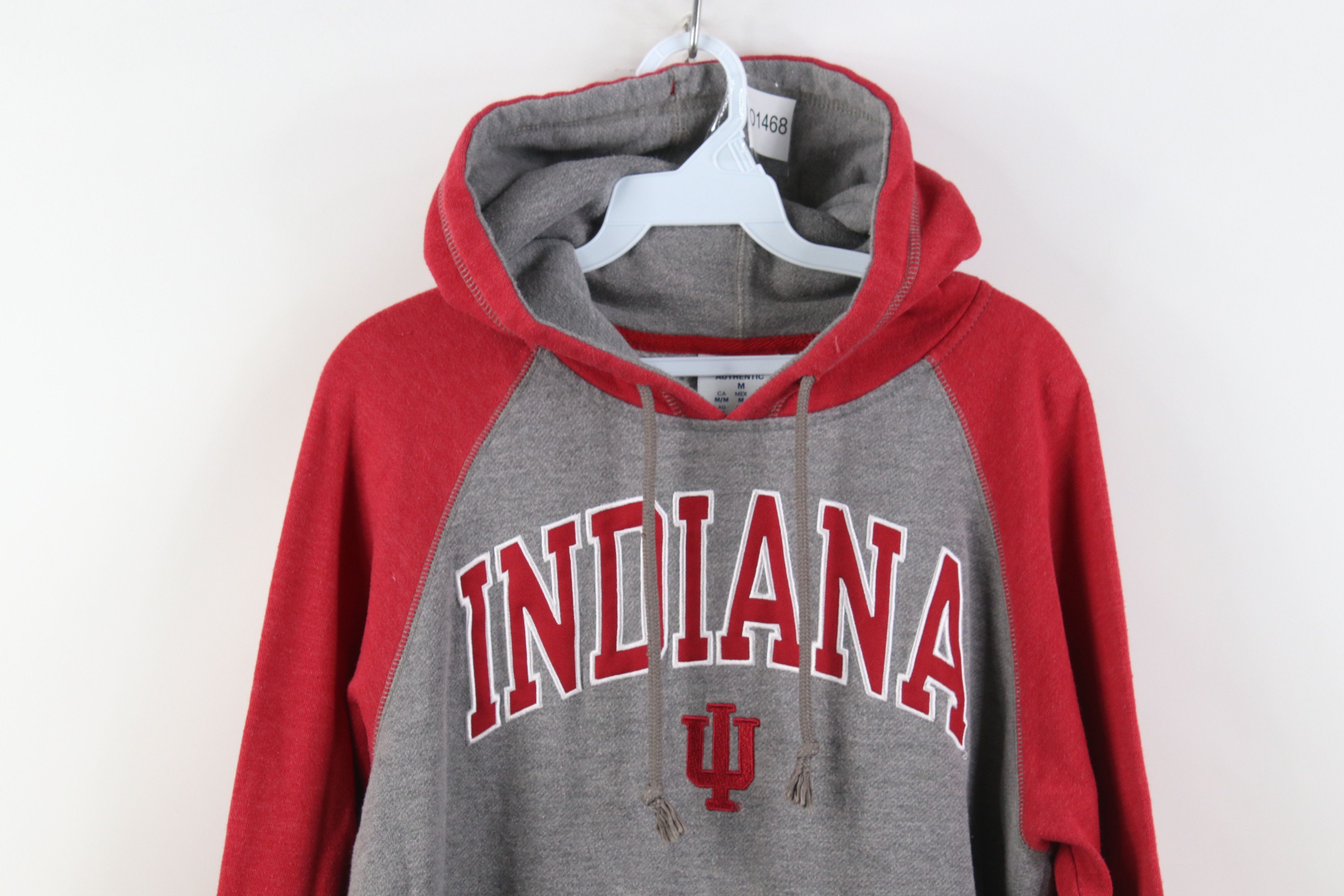 Champion Vintage Y2K Champion Indiana University Football Hoodie Size US M / EU 48-50 / 2 - 2 Thumbnail