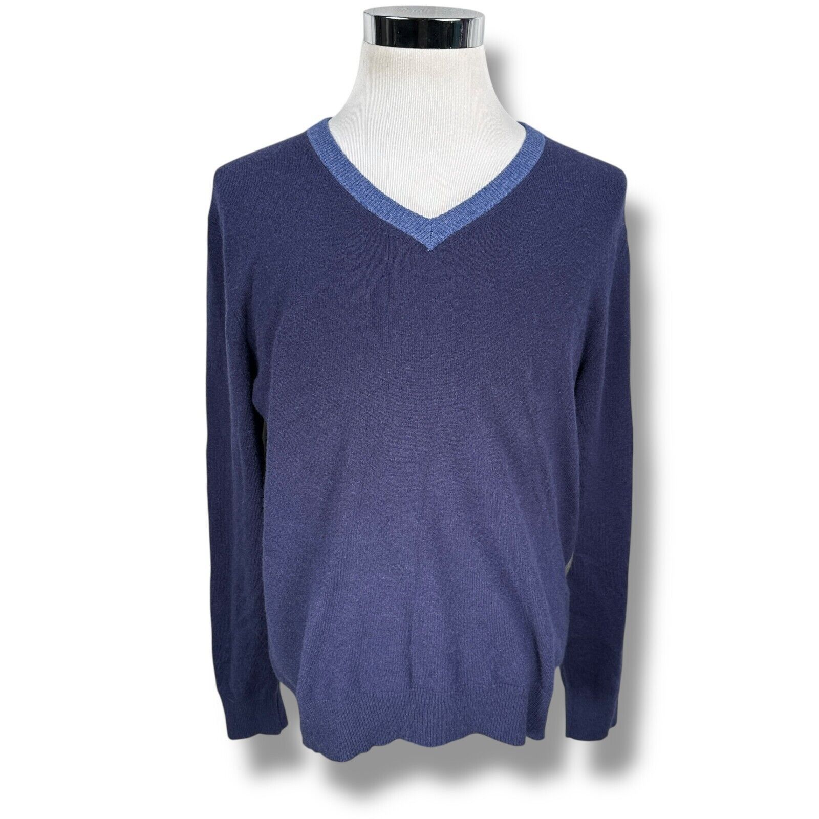 Neiman Marcus Neiman Marcus Sweater Mens Large Blue Gray Green V-Neck Size US L / EU 52-54 / 3 - 1 Thumbnail