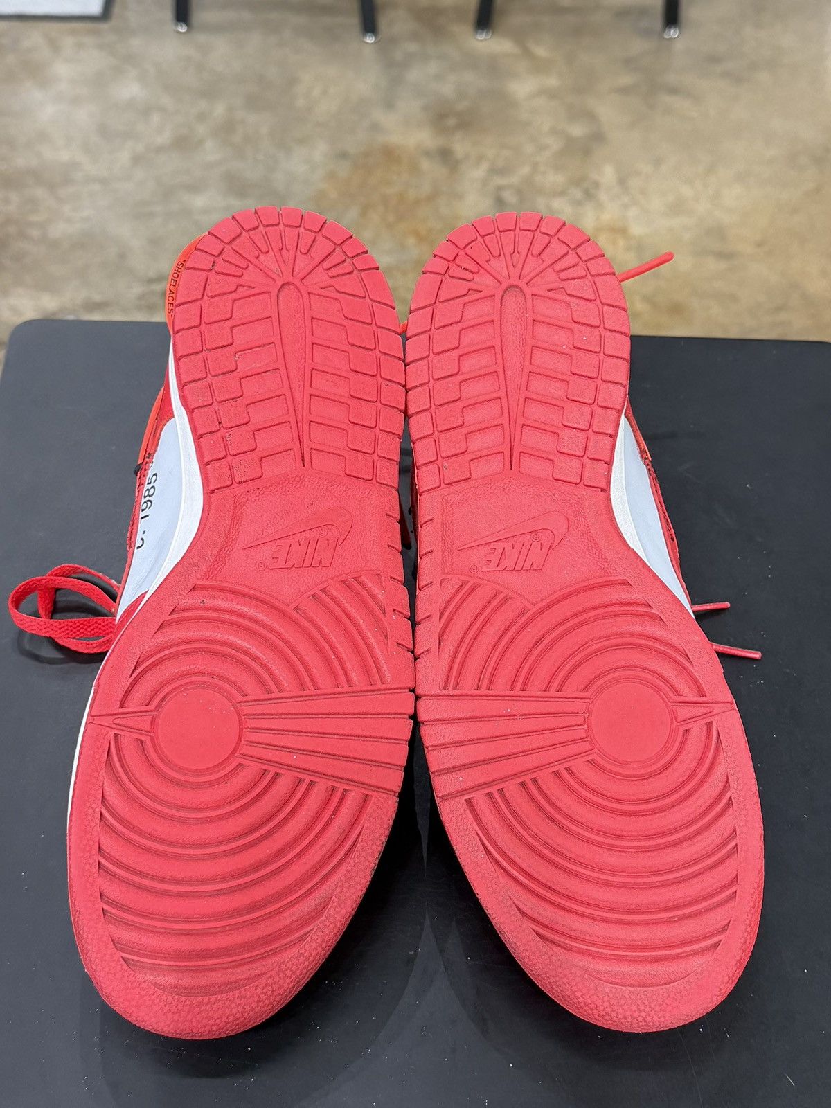 Nike × Off-White Nike Dunk Low Off-White University Red Size 11 (2019) Size US 11 / EU 44 - 9 Thumbnail