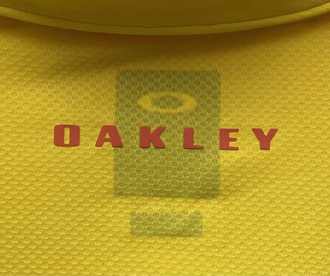 Oakley NWT Oakley Intense Light Spirit Polo Shirt Size US M / EU 48-50 / 2 - 7 Thumbnail
