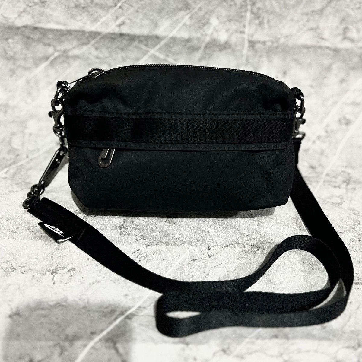 Futura × Nike NIKE FUTURA MINI SLING BAG BLACK Size ONE SIZE - 3 Thumbnail