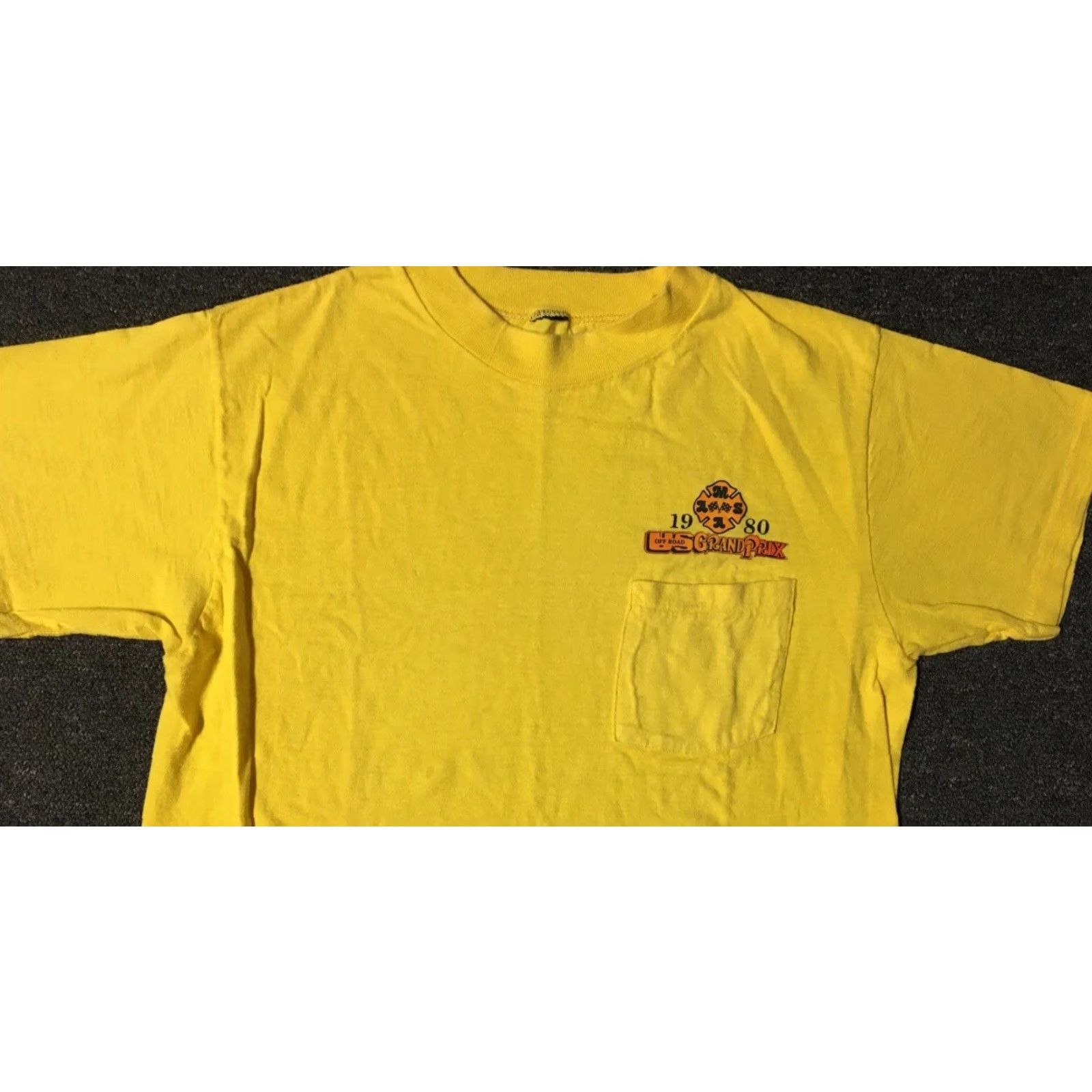 Vintage VINTAGE US Off Road Grand Prix Shirt M Yellow Single Stitch Mens 1980s NASCAR Grunge Cars 90s Racing Can-Am Size US M / EU 48-50 / 2 - 5 Thumbnail