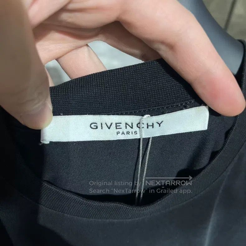Givenchy Givenchy Distressed Logo Short Sleeve Size US M / EU 48-50 / 2 - 3 Thumbnail