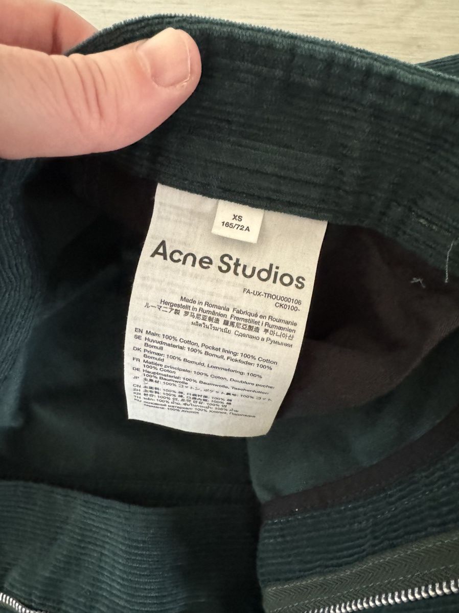 Acne Studios Army Green Acne Studios Corduroy Cargo pants size XS Size US 27 - 4 Thumbnail