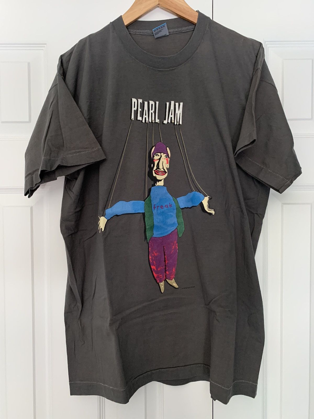 image of Vintage Pearl Jam Freak T Shirt in Grey, Men's (Size XL)