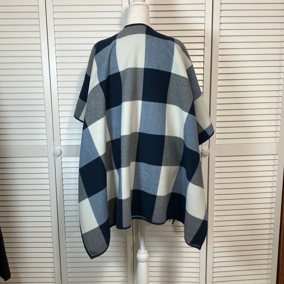 Other Woolrich Reversible Blue Plaid Fleece Poncho Cape One Size Size ONE SIZE - 3 Thumbnail