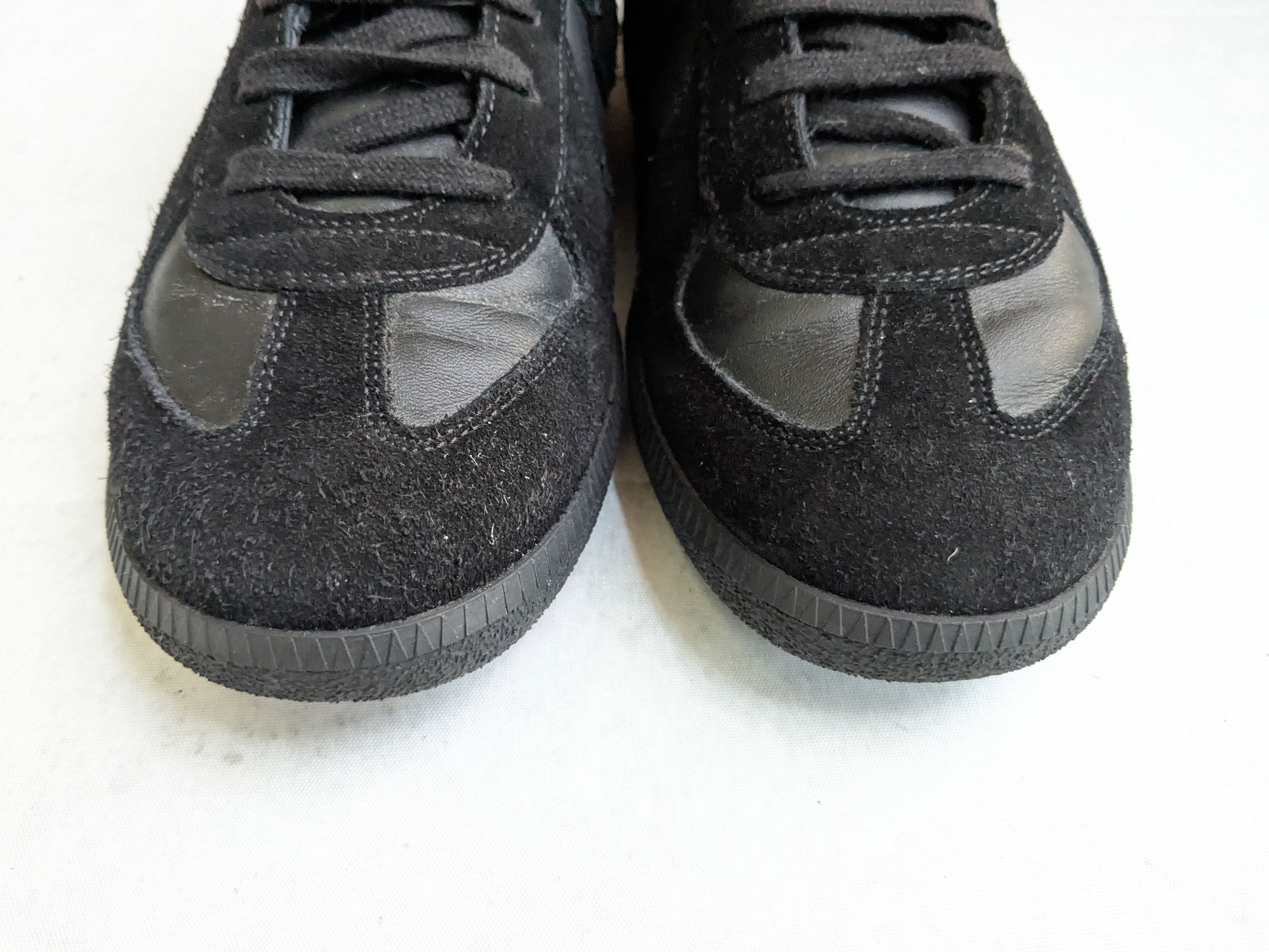 Maison Margiela Maison Margiela GAT Replica Black 10 43 Low Tops Size US 10 / EU 43 - 3 Thumbnail