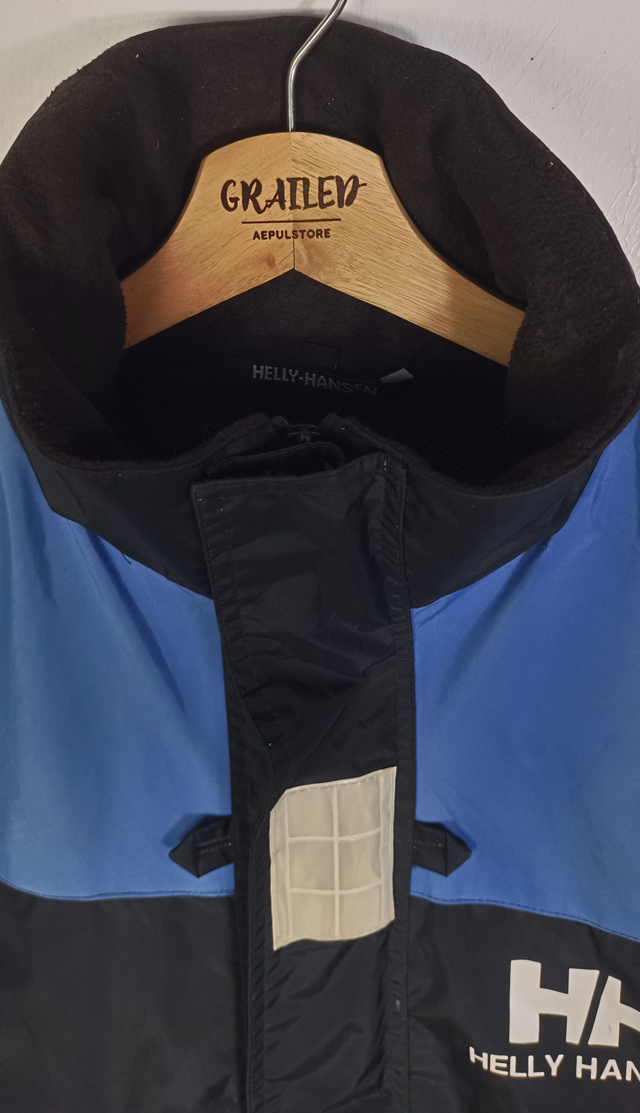 Helly Hansen × Japanese Brand Helly Hansen Waterproof Nylon Jacket Size US XL / EU 56 / 4 - 8 Thumbnail