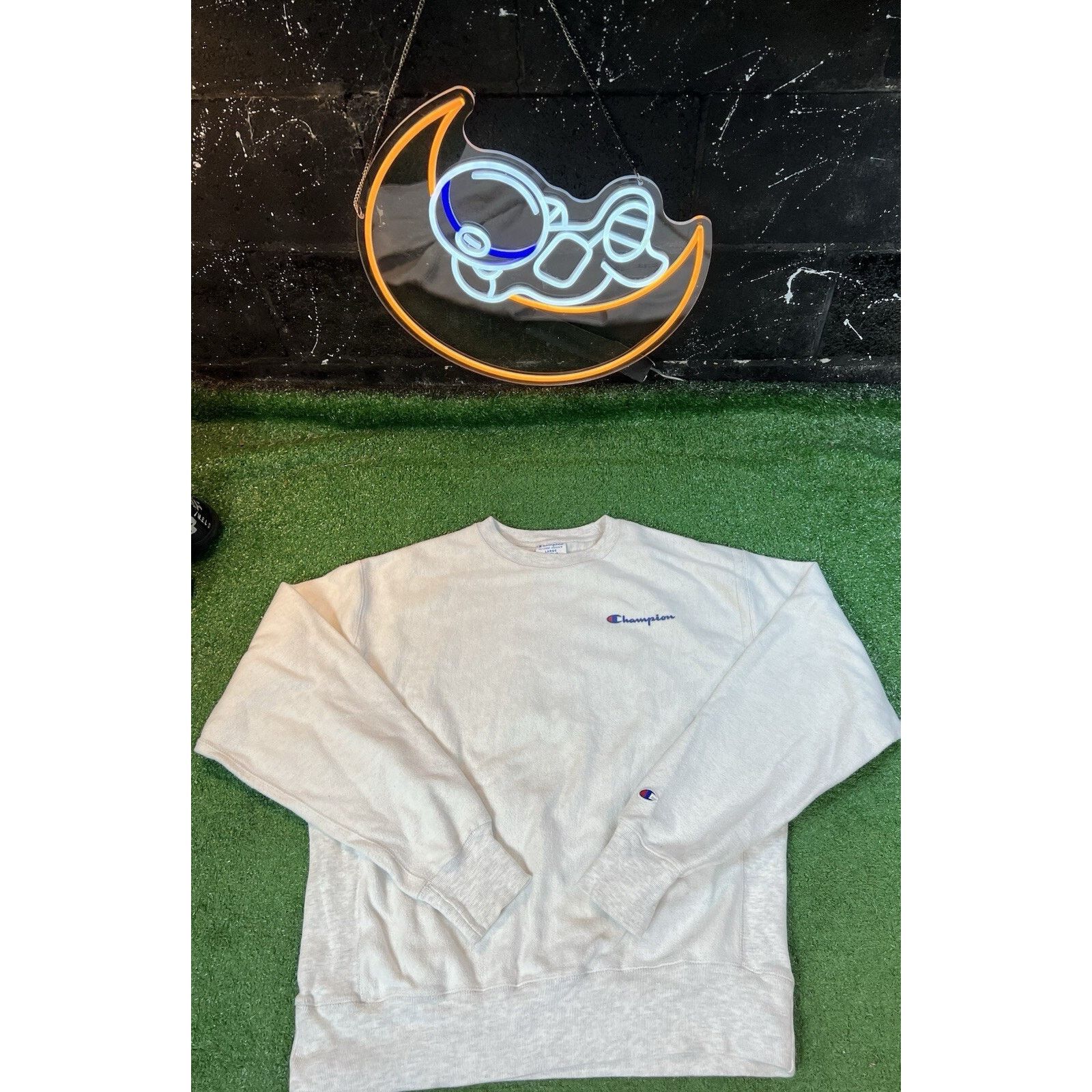 Champion Champion Inside Out Reverse Weave Gray Sweatshirt Sz LG Size US L / EU 52-54 / 3 - 1 Thumbnail