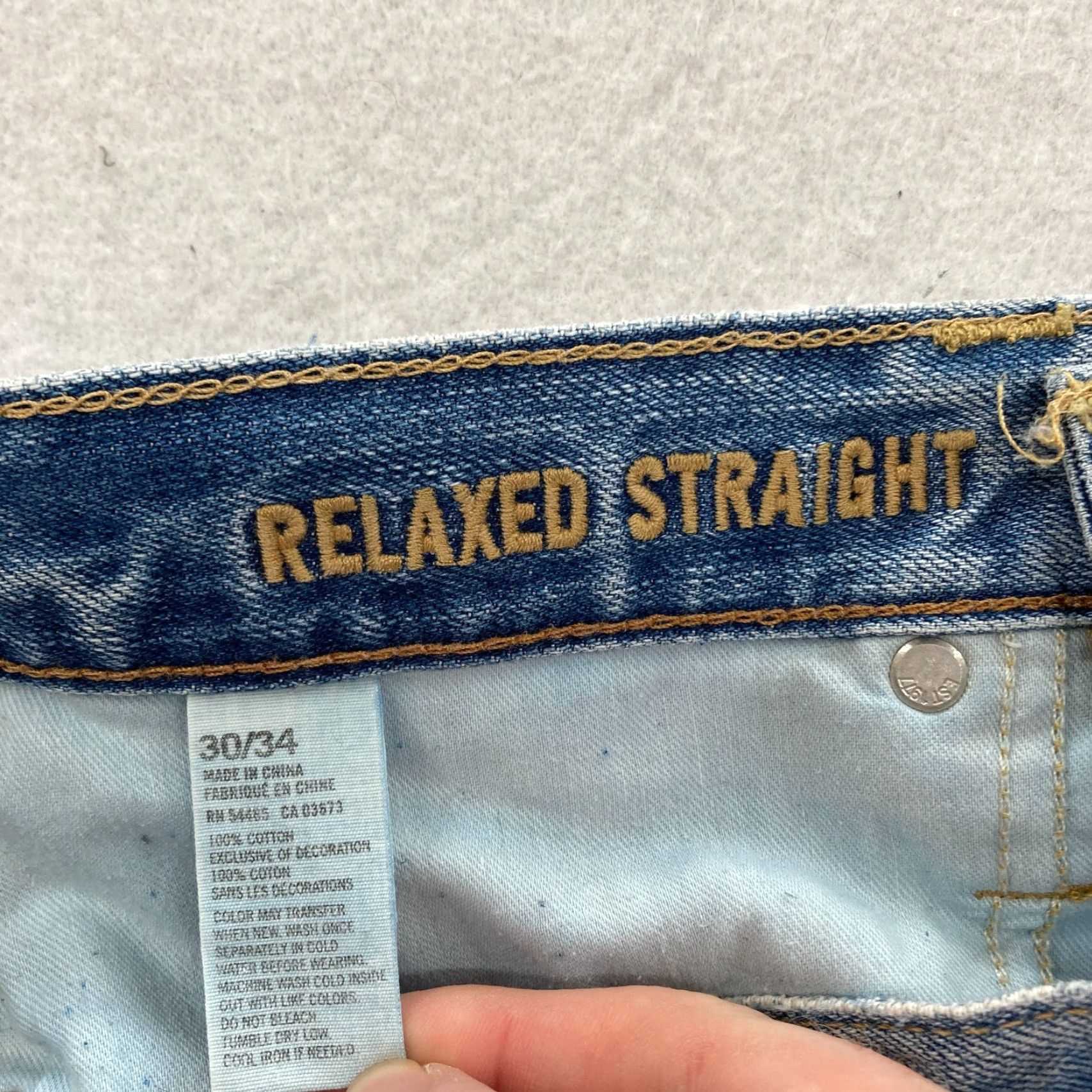 American Eagle Outfitters American Eagle Outfitters Jeans Mens 30x34 Relaxed Straight Denim Pant Blue 5-Pocket Distressed Medium Wash Size US 30 / EU 46 - 5 Thumbnail