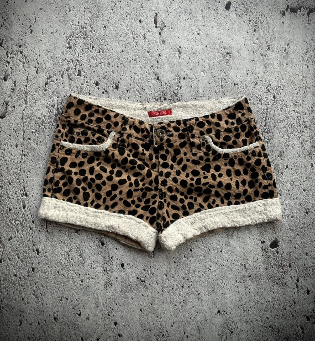 Hysteric Glamour Y2k Opium wazp leopar short pants Size 30" / US 8 / IT 44 - 1 Thumbnail