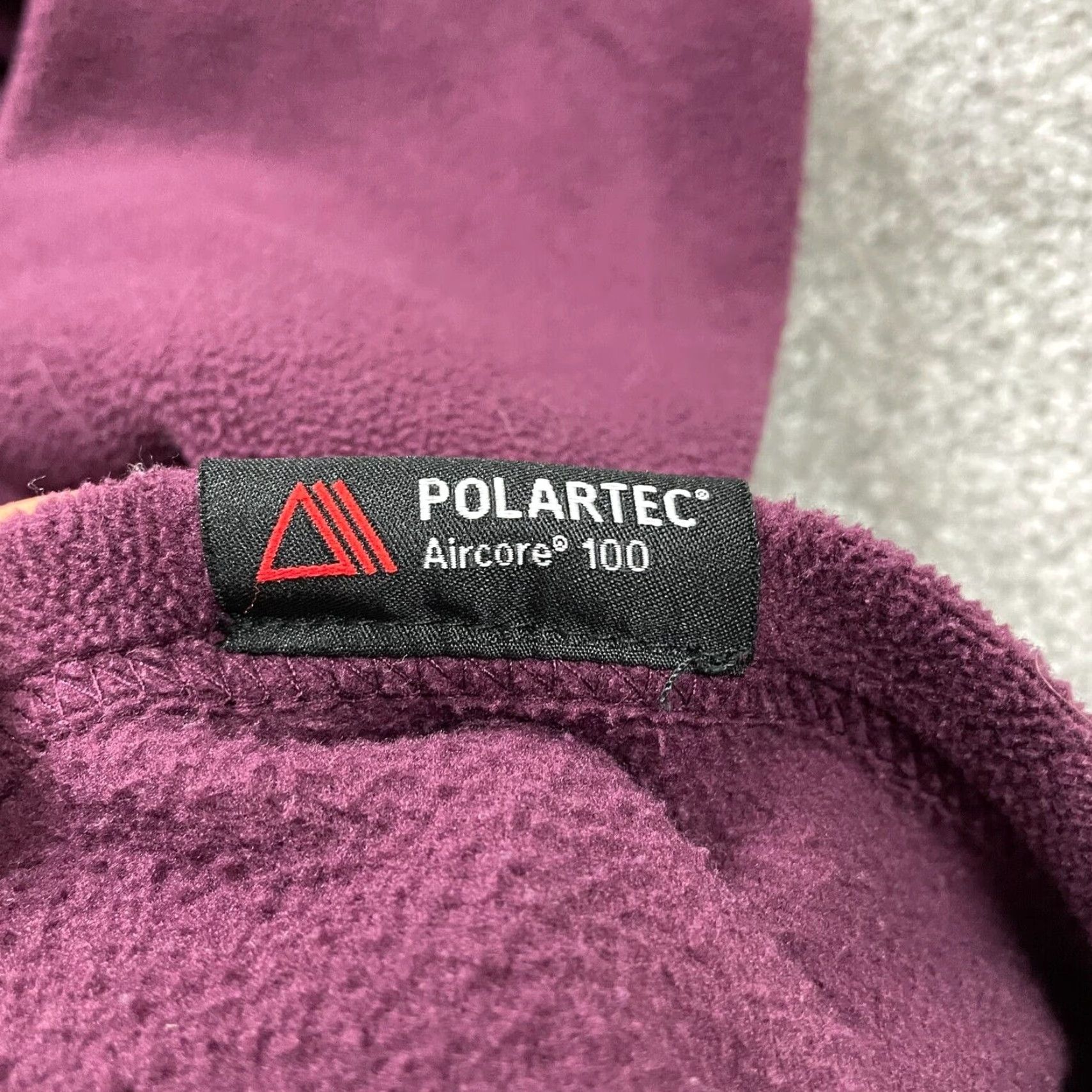 Lands' End Lands' End Sweatshirt Womens XS Purple Polartec Aircore 100 Henley Fleece Size XS / US 0-2 / IT 36-38 - 5 Thumbnail