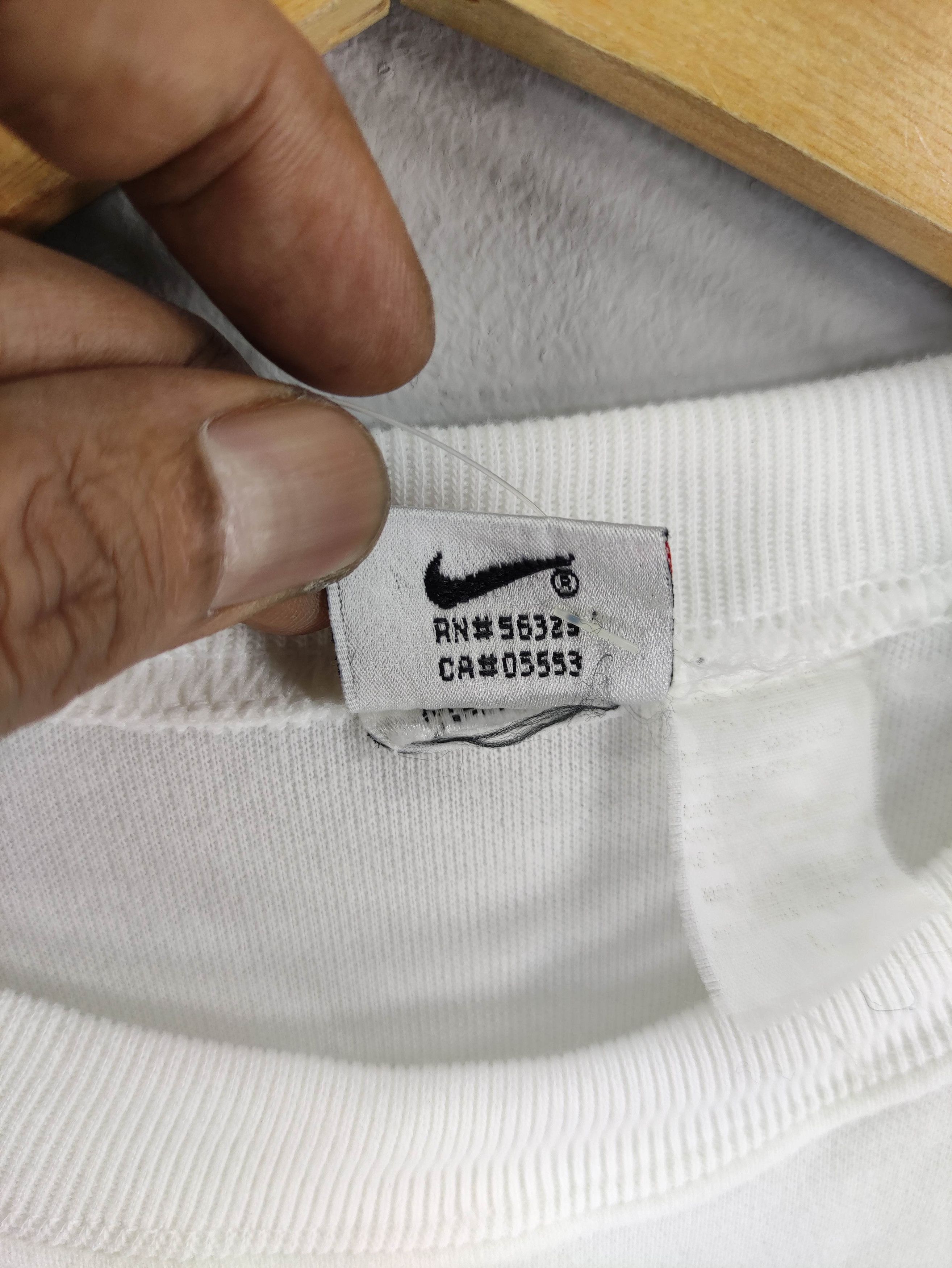 Nike Vintage 90s Nike Sweatshirt Big Swoosh Size US L / EU 52-54 / 3 - 5 Thumbnail