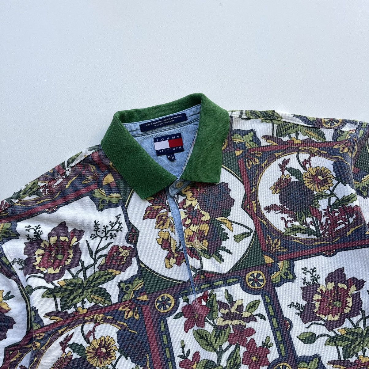 Tommy Hilfiger × Vintage Tommy Hilfiger 90’s Printed Flower Vintage Polo Shirt Rare Size US M / EU 48-50 / 2 - 2 Thumbnail