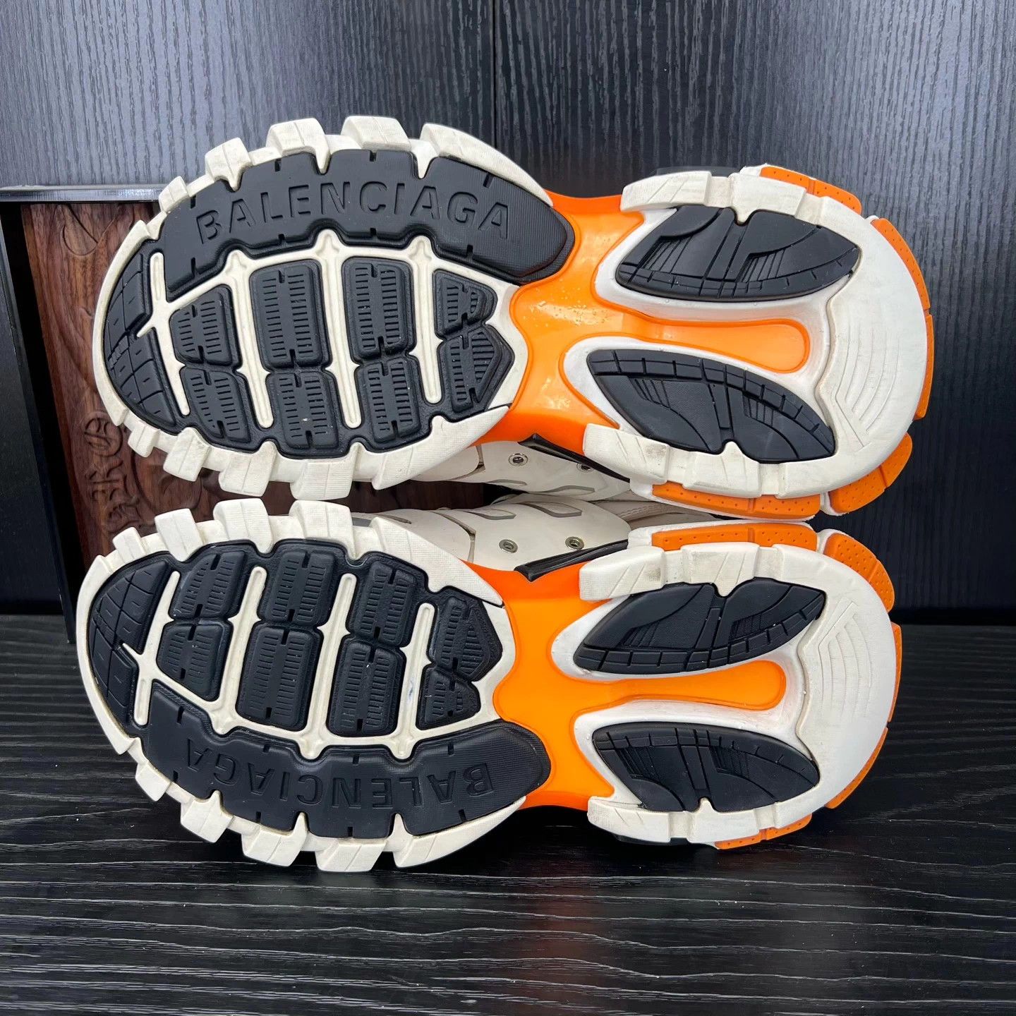 Balenciaga Balenciaga Track White Orange 39 New Box 1999 CH24403 Size US 6 / EU 39 - 7 Thumbnail
