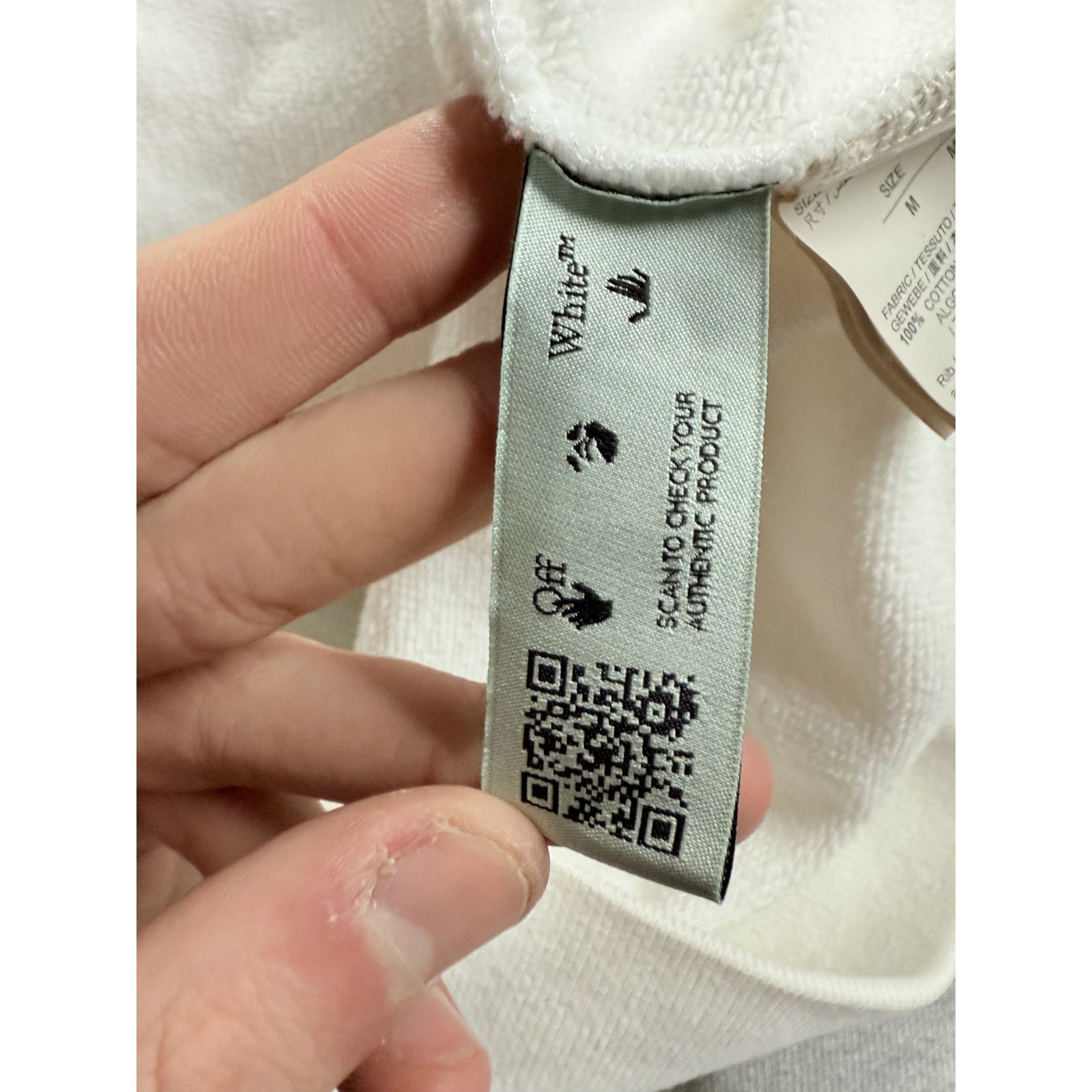 Off-White Off White Hoodie White Green Girl Used Medium Size US M / EU 48-50 / 2 - 9 Thumbnail