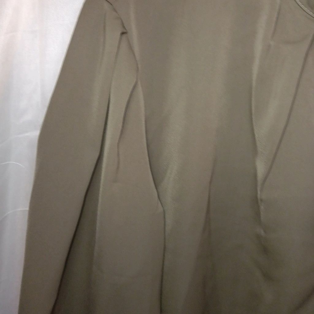 Shein Shien olive green blouse, long sleeve Button front, XL, nwot Size XL / US 12-14 / IT 48-50 - 2 Thumbnail
