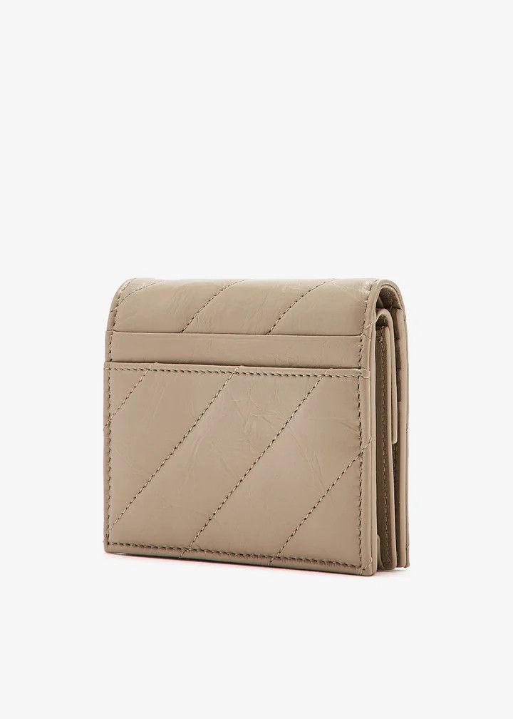 Balenciaga o1srvl11e0526 Size: OS / Crush Flap Coin Card Holder Quilted Size ONE SIZE - 3 Thumbnail