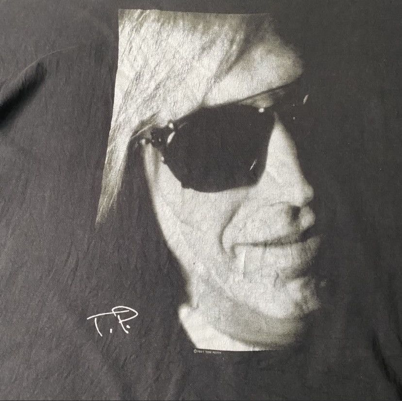 Band Tees Vintage distressed tom petty solo singer 90s like boxy Size US XL / EU 56 / 4 - 3 Thumbnail