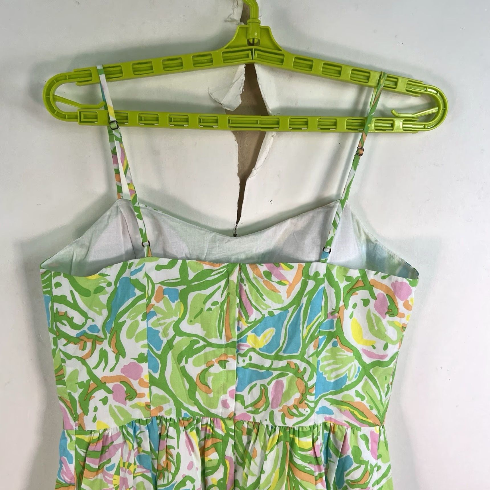Lilly Pulitzer Lilly Pulitzer Dress Women’s Sleeveless Ollie Dress Elephant Floral Green Size 8 Womens Size M / US 6-8 / IT 42-44 - 4 Thumbnail