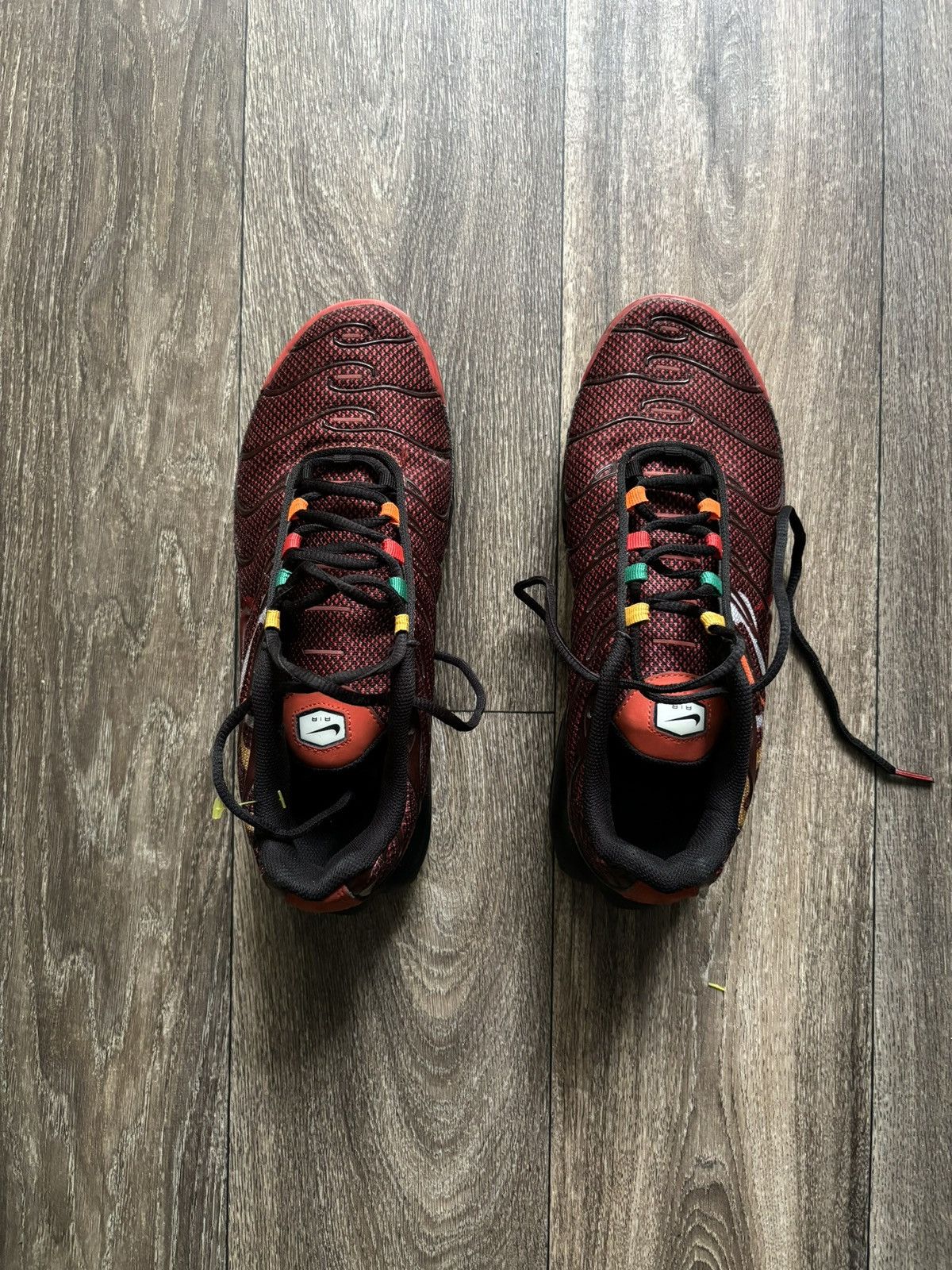 Nike Nike Air Max Plus 'Sunburst' Shoe Size US 9 / EU 42 - 2 Thumbnail