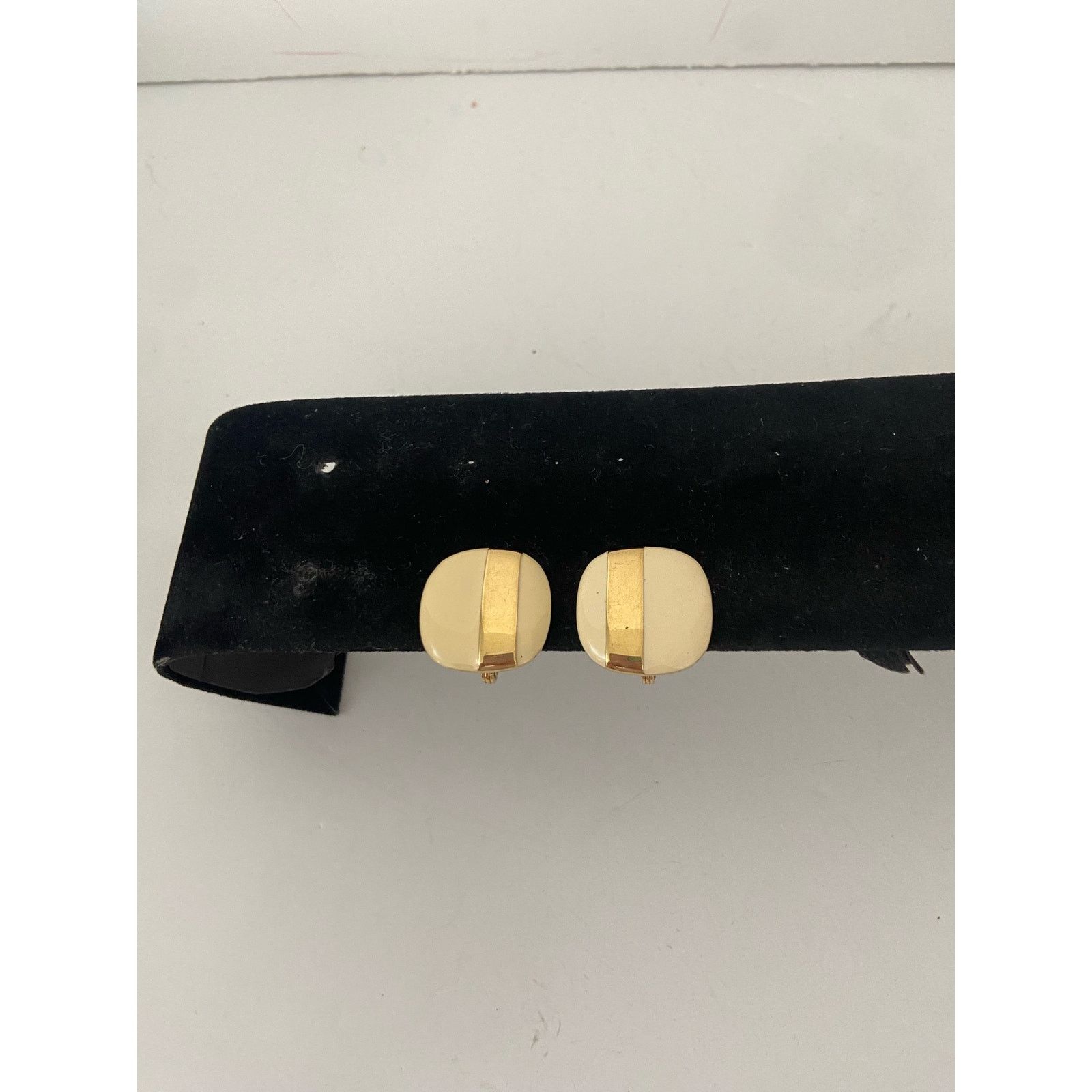 Monet × Vintage square clip on earrings Size ONE SIZE - 1 Thumbnail