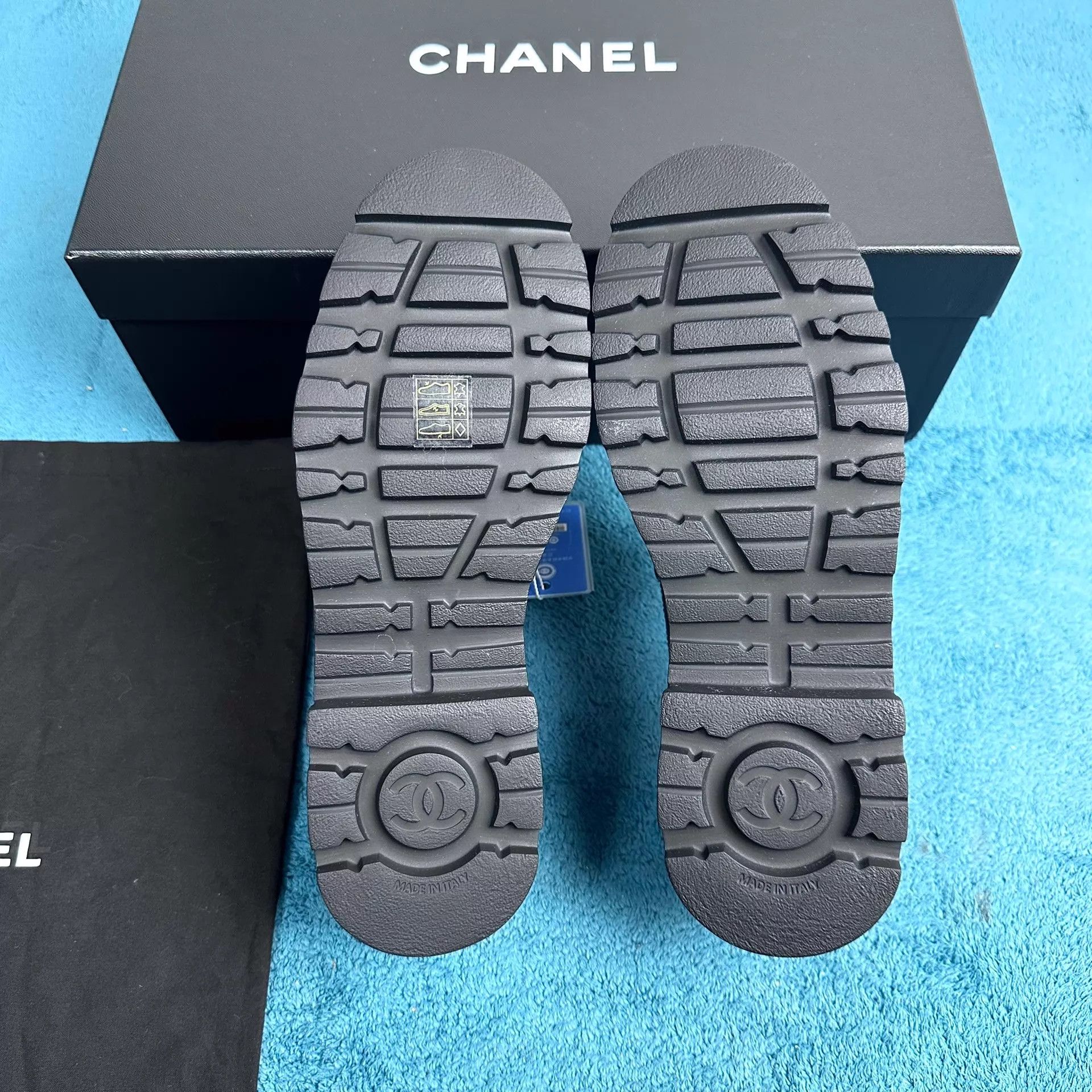 Chanel Chanel 25K Calfskin Platform Loafer Black 39 Size US 8.5 / IT 38.5 - 5 Thumbnail