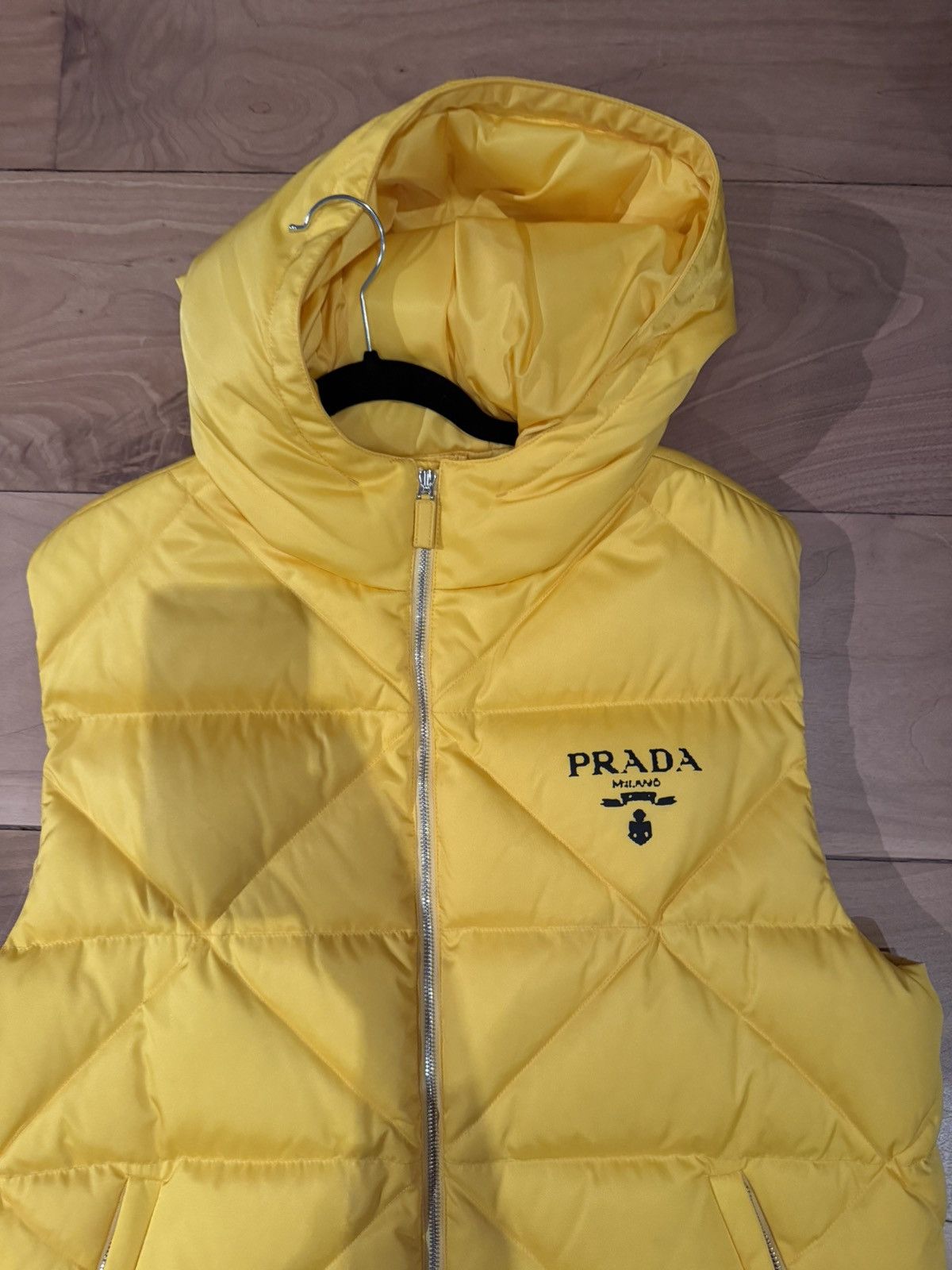 Prada Prada Down Logo Vest Yellow Size US XXL / EU 58 / 5 - 2 Thumbnail