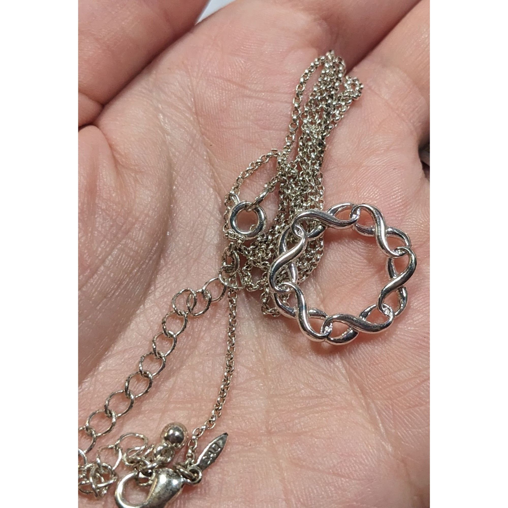Other Avon Empowerment Circle Of Support Necklace Size ONE SIZE - 3 Thumbnail