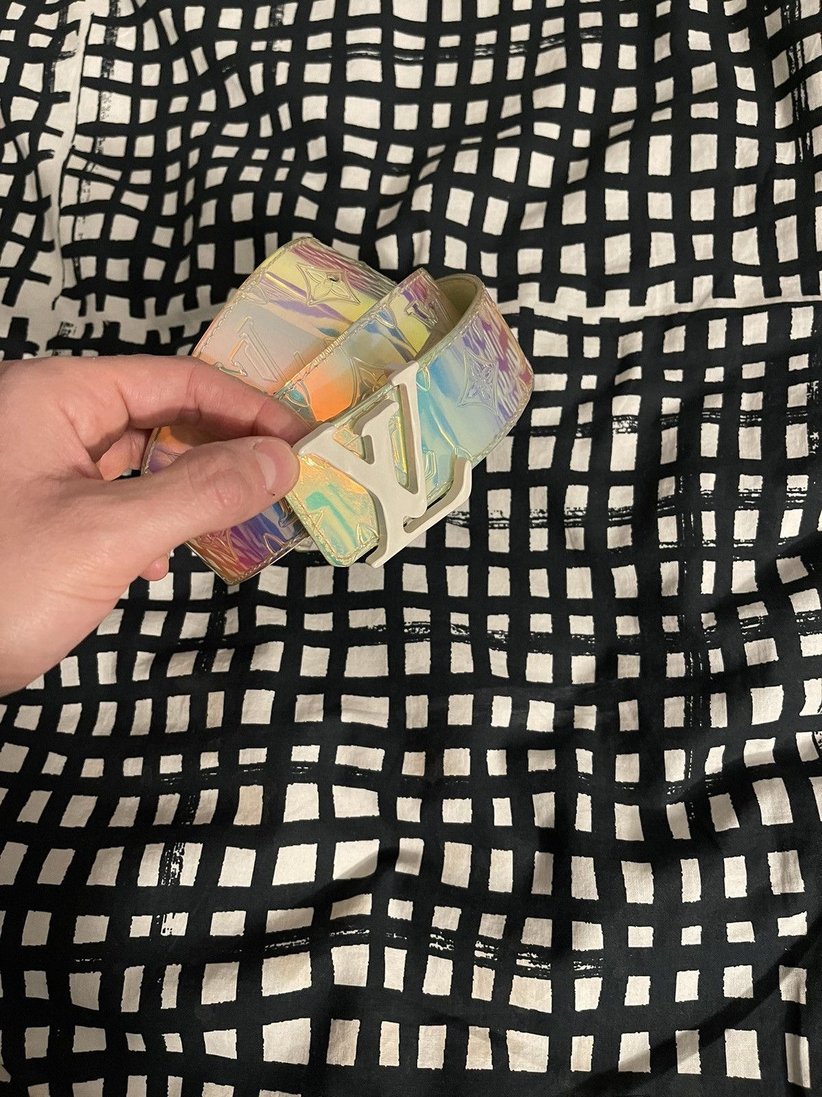 louis vuitton iridescent belt