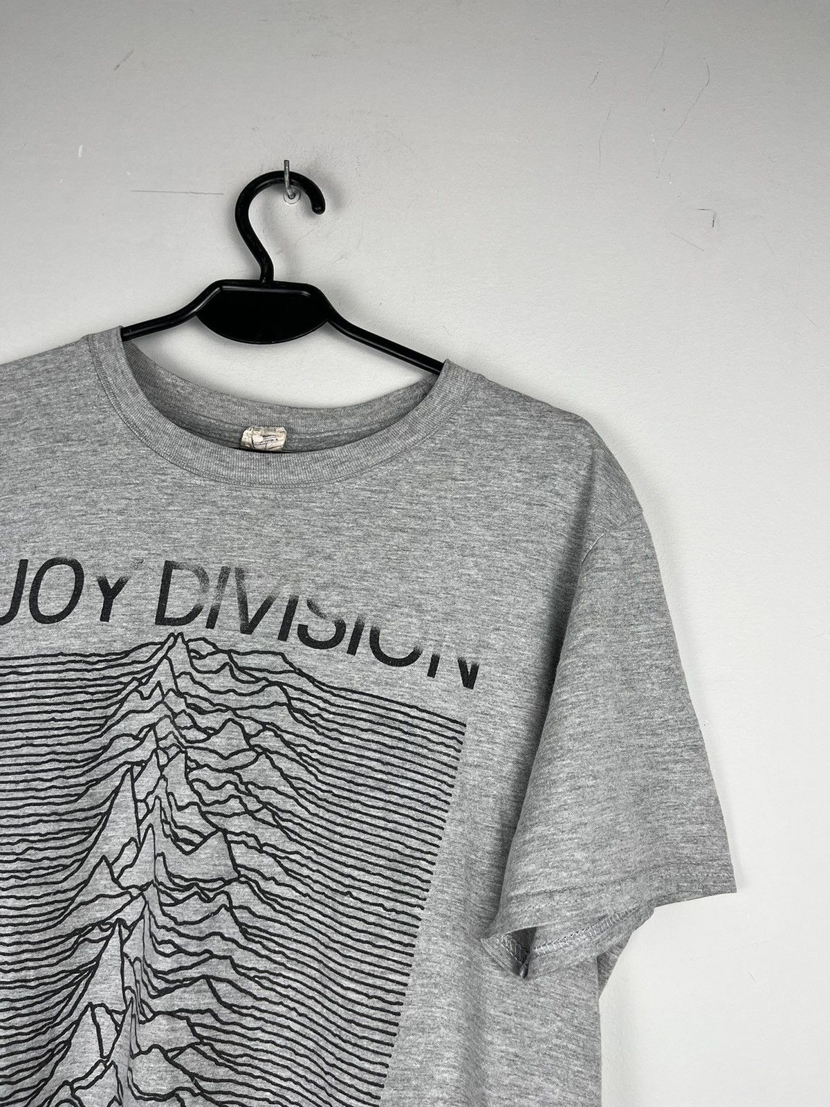 Band Tees × Joy Division Vintage Joy Division Unknown Pleasures Faded T Shirt Size US M / EU 48-50 / 2 - 2 Thumbnail