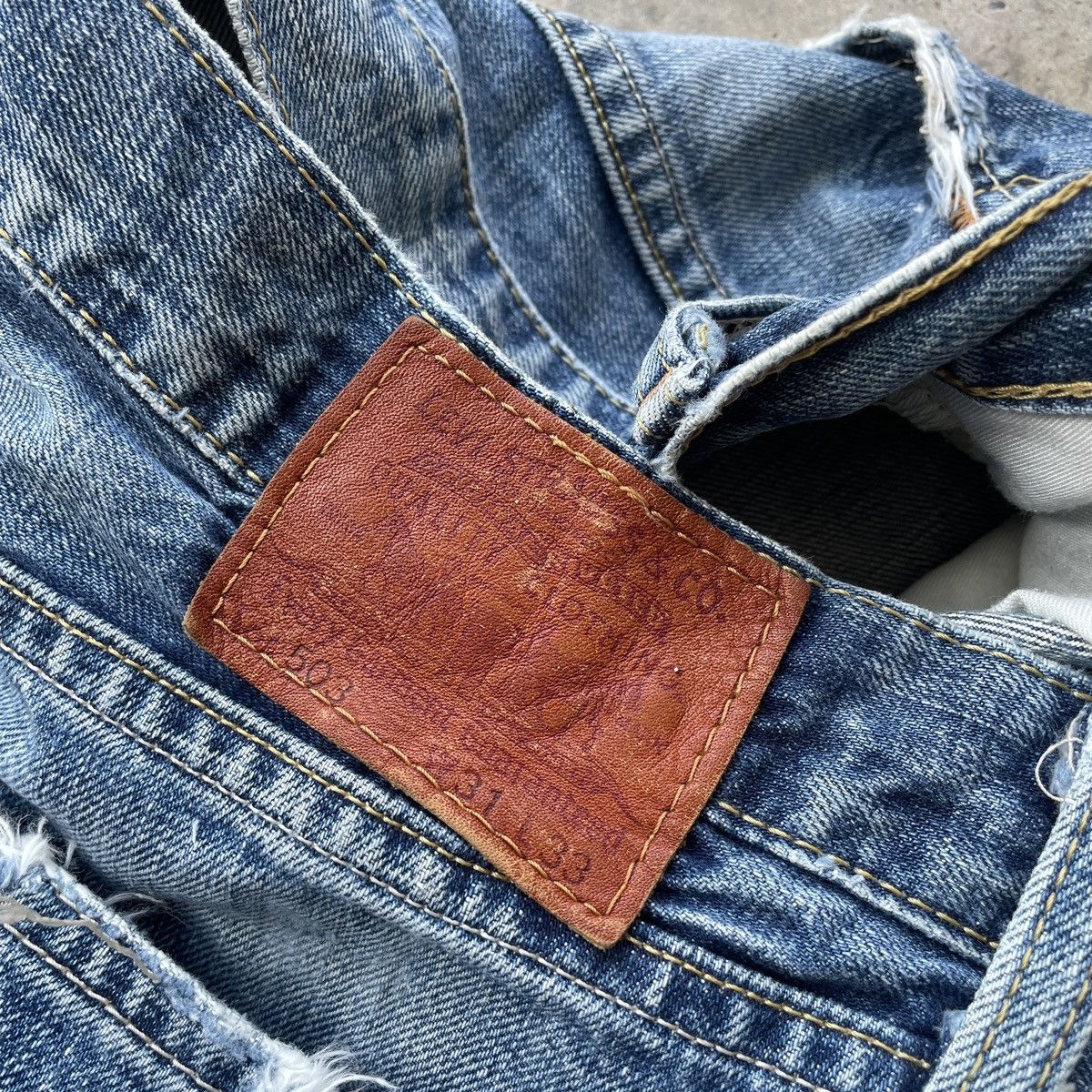 Levi's Vintage Clothing Vintage Levi’s 503 Distressed Faded Denim Jeans Pants W31 Size US 31 - 10 Thumbnail