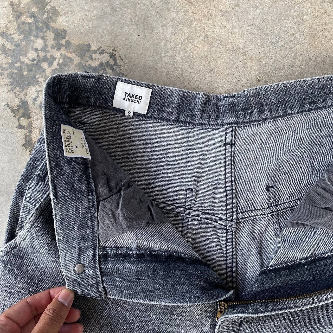 Takeo Kikuchi BJ6-19 VTG JAPAN TAKEO KIKUCHI DISTRESSED FADED GREYWASH Size US 29 - 6 Thumbnail