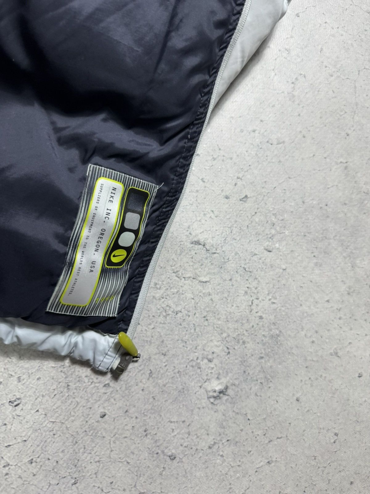 Nike Nike Vintage Down Puffer Jacket Bomber Swoosh Drill ACG Y2K Size US XL / EU 56 / 4 - 10 Thumbnail