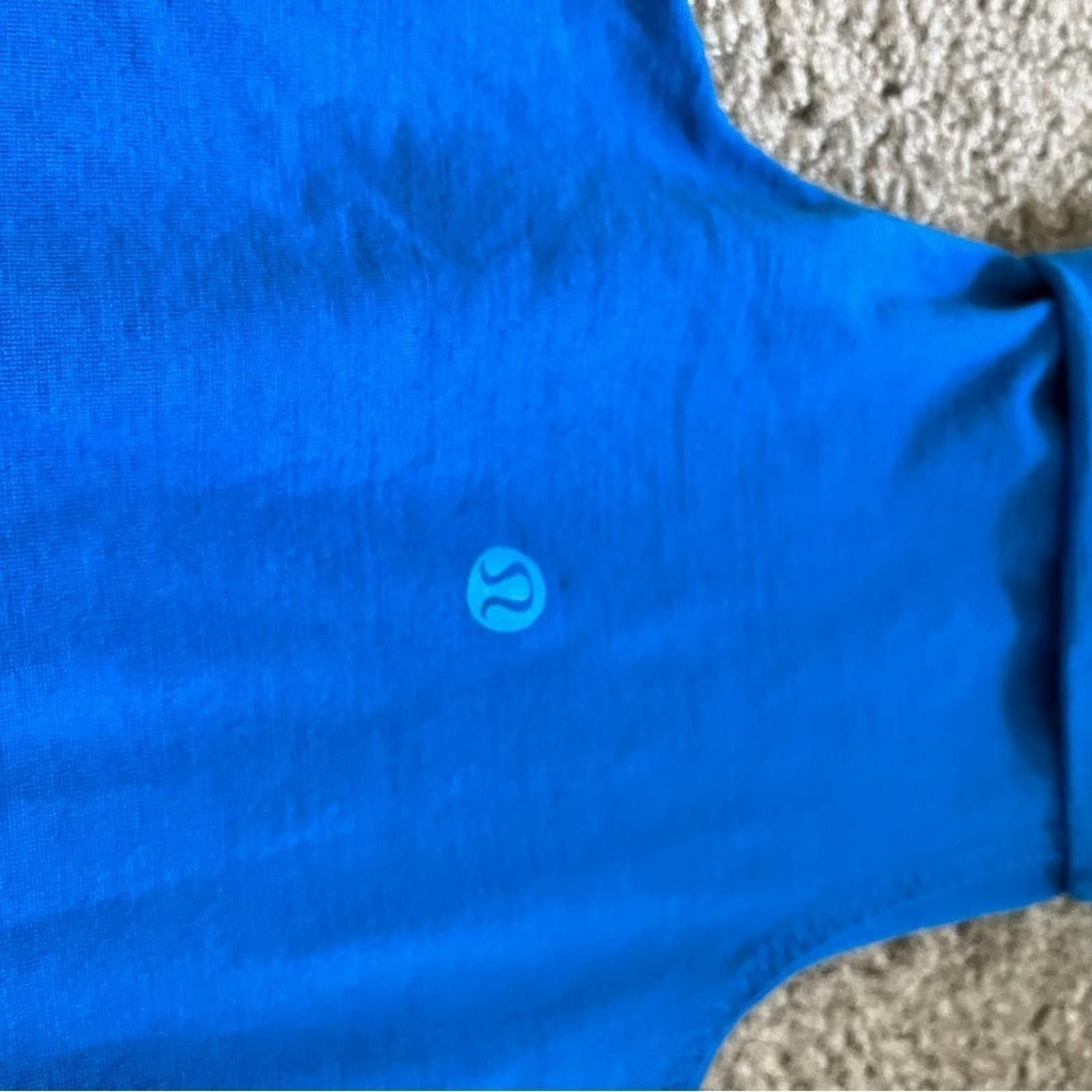 Lululemon lululemon athletica Vibrant Blue Long Sleeve Top Size M / US 6-8 / IT 42-44 - 5 Thumbnail