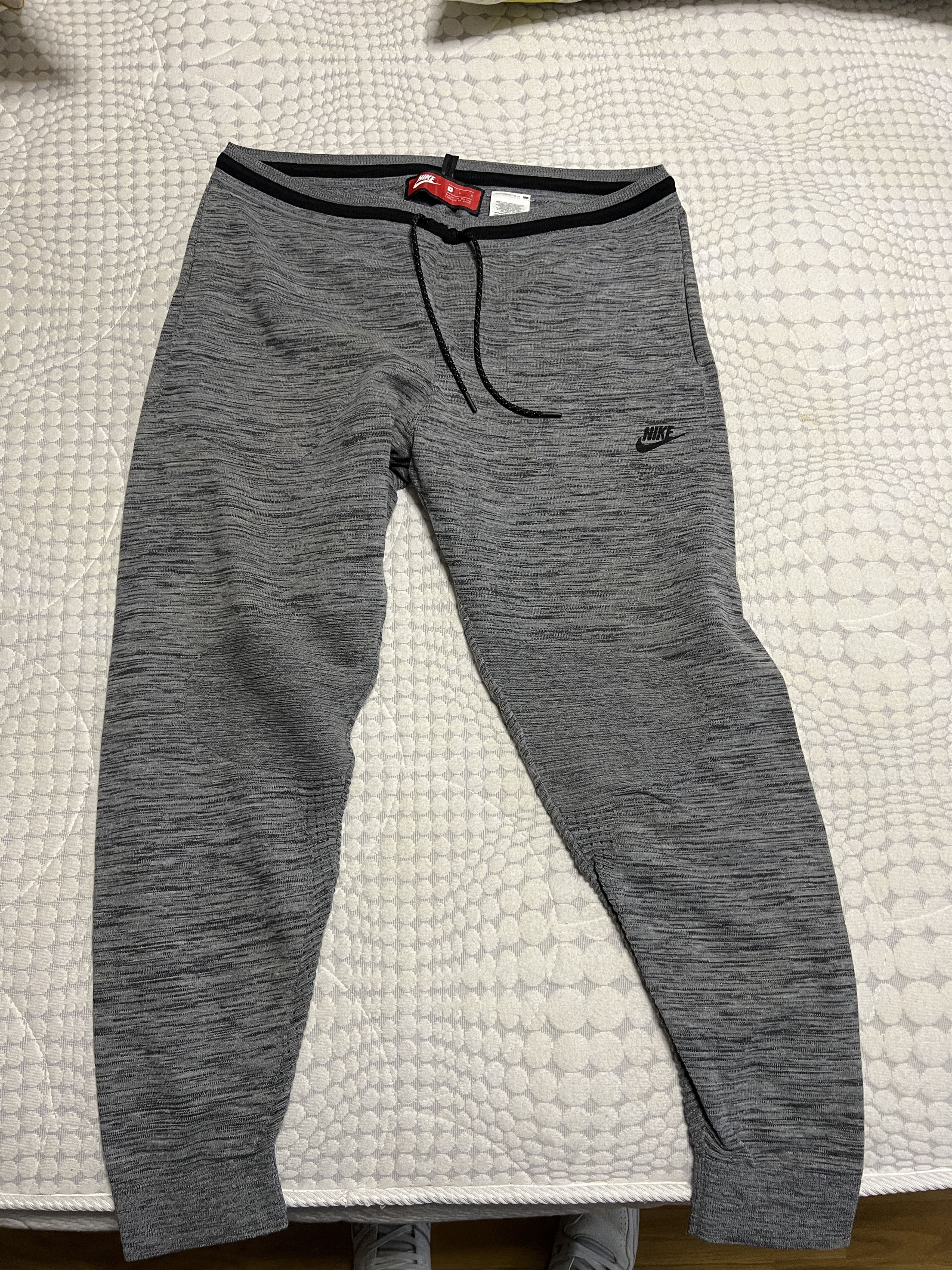 Nike Nike Tech knit grey size M Size US 31 - 1 Thumbnail
