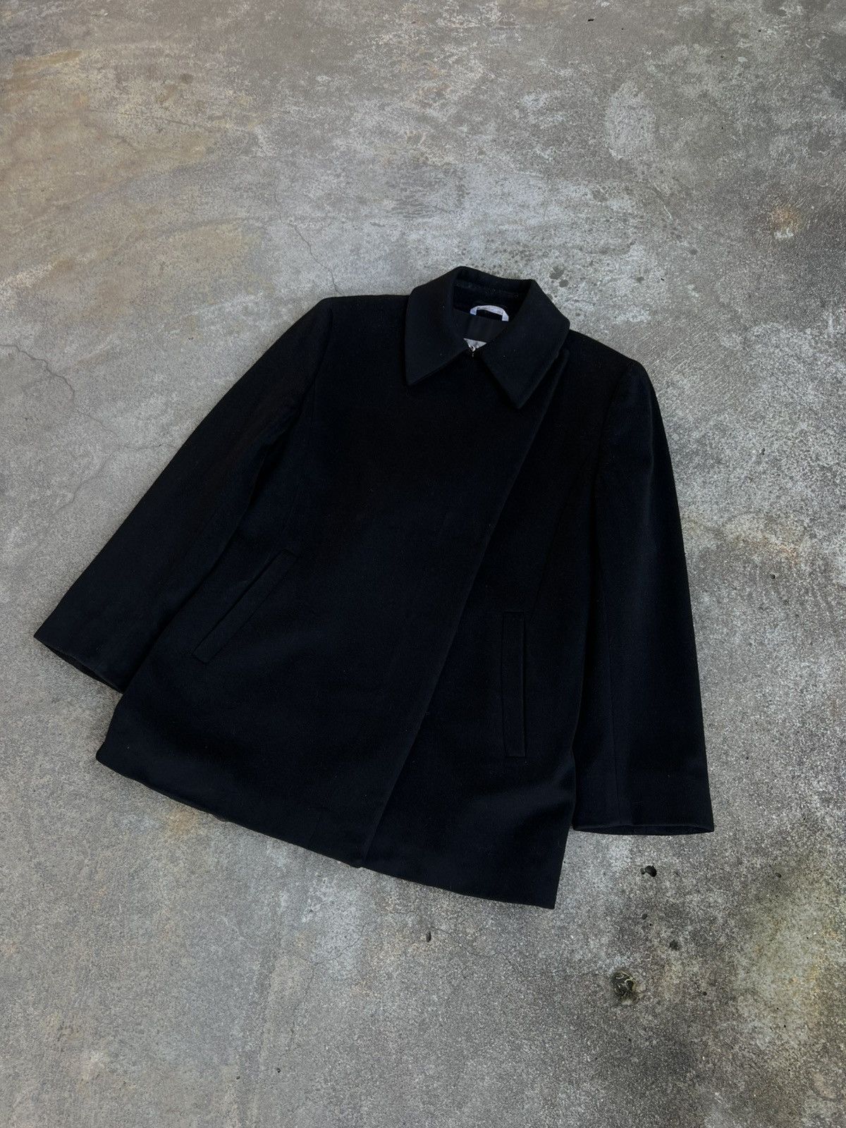 Max Mara Max Mara Wool Double Breasted Short Coat Jacket Size It 42 Size M / US 6-8 / IT 42-44 - 3 Thumbnail